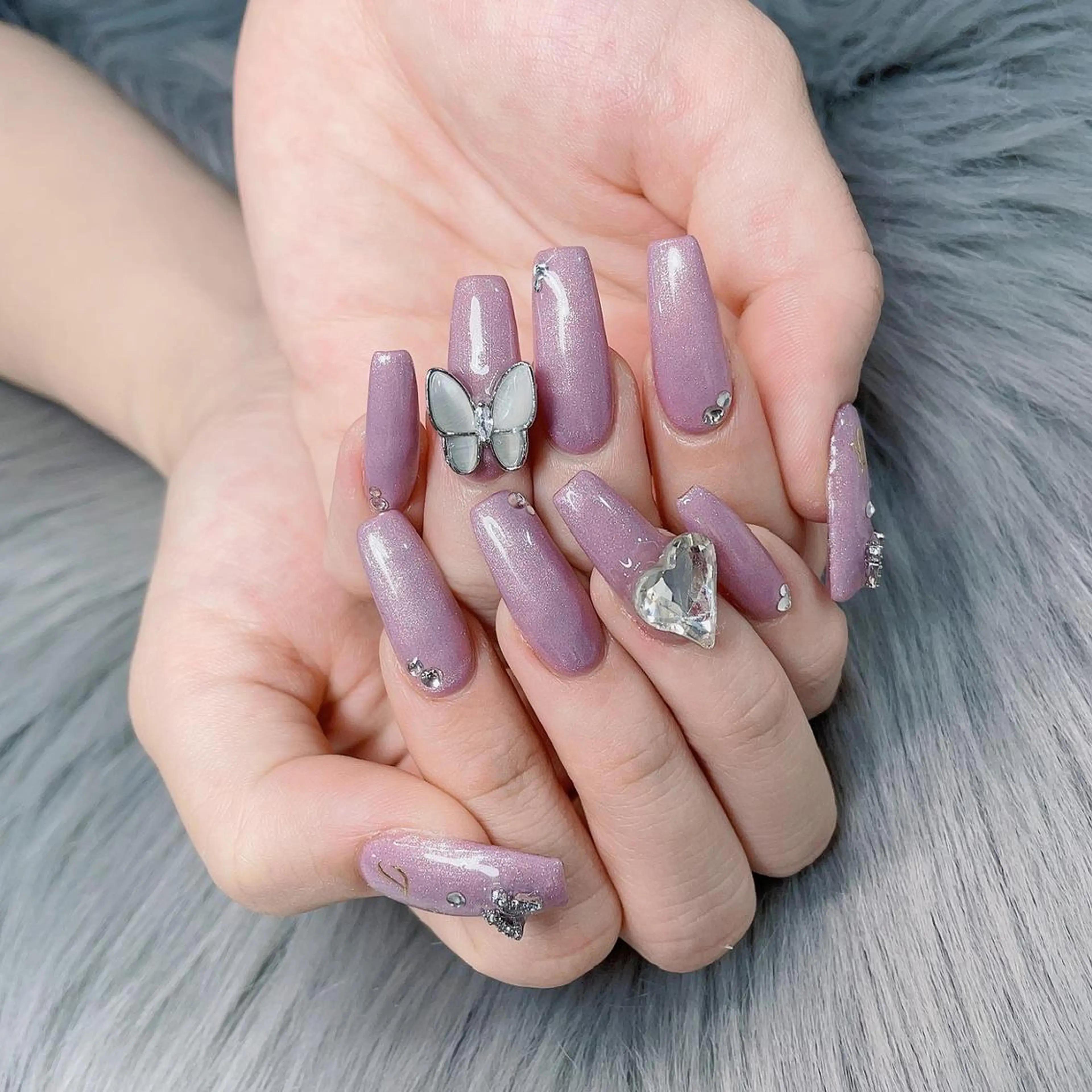 ネイル G. Studioのネイルデザイン