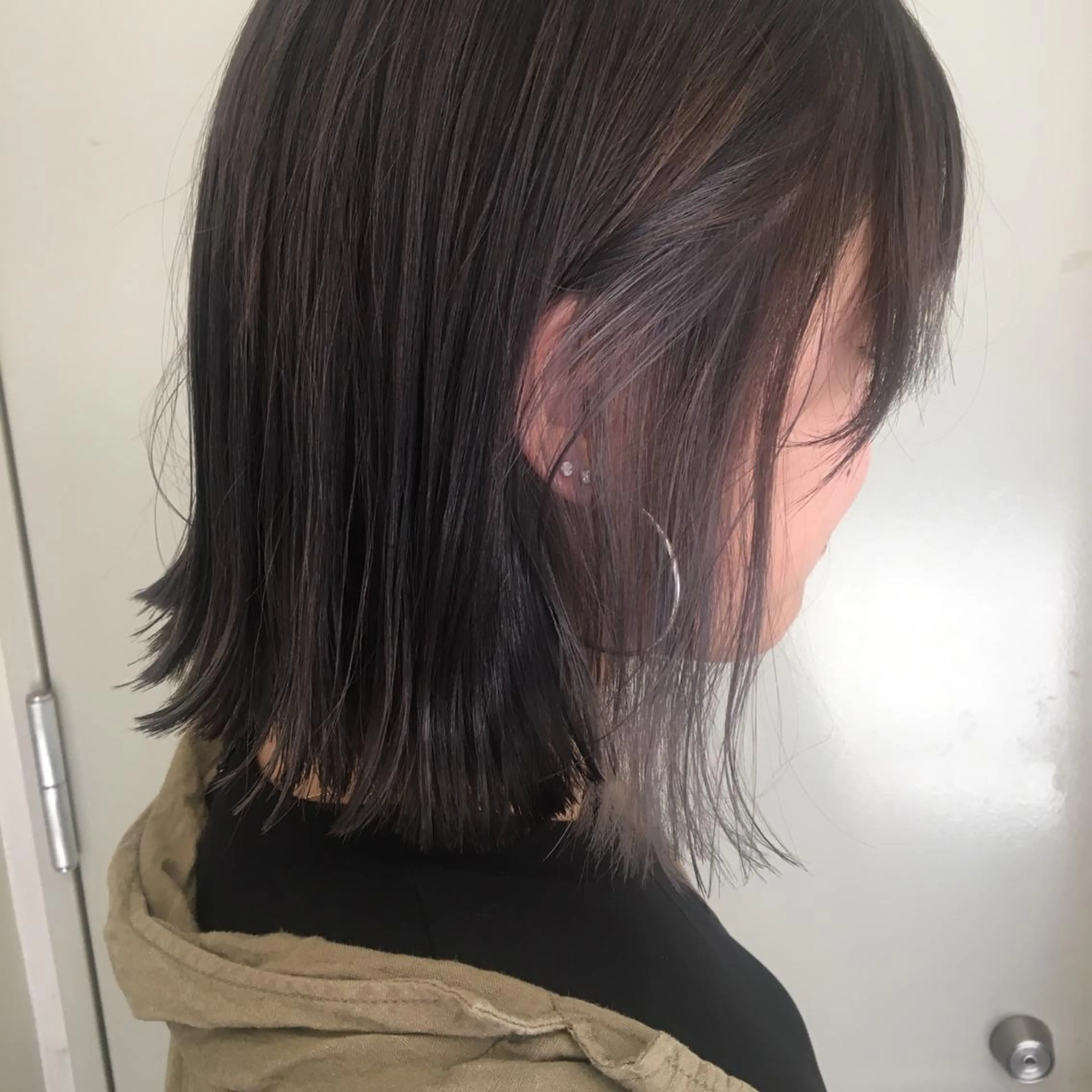 ミディアム カラー ヘアアレンジ ブリーチ ケアブリーチ インナーカラー hairsalon Athle所属・Teramura Kaoriのヘアスタイル