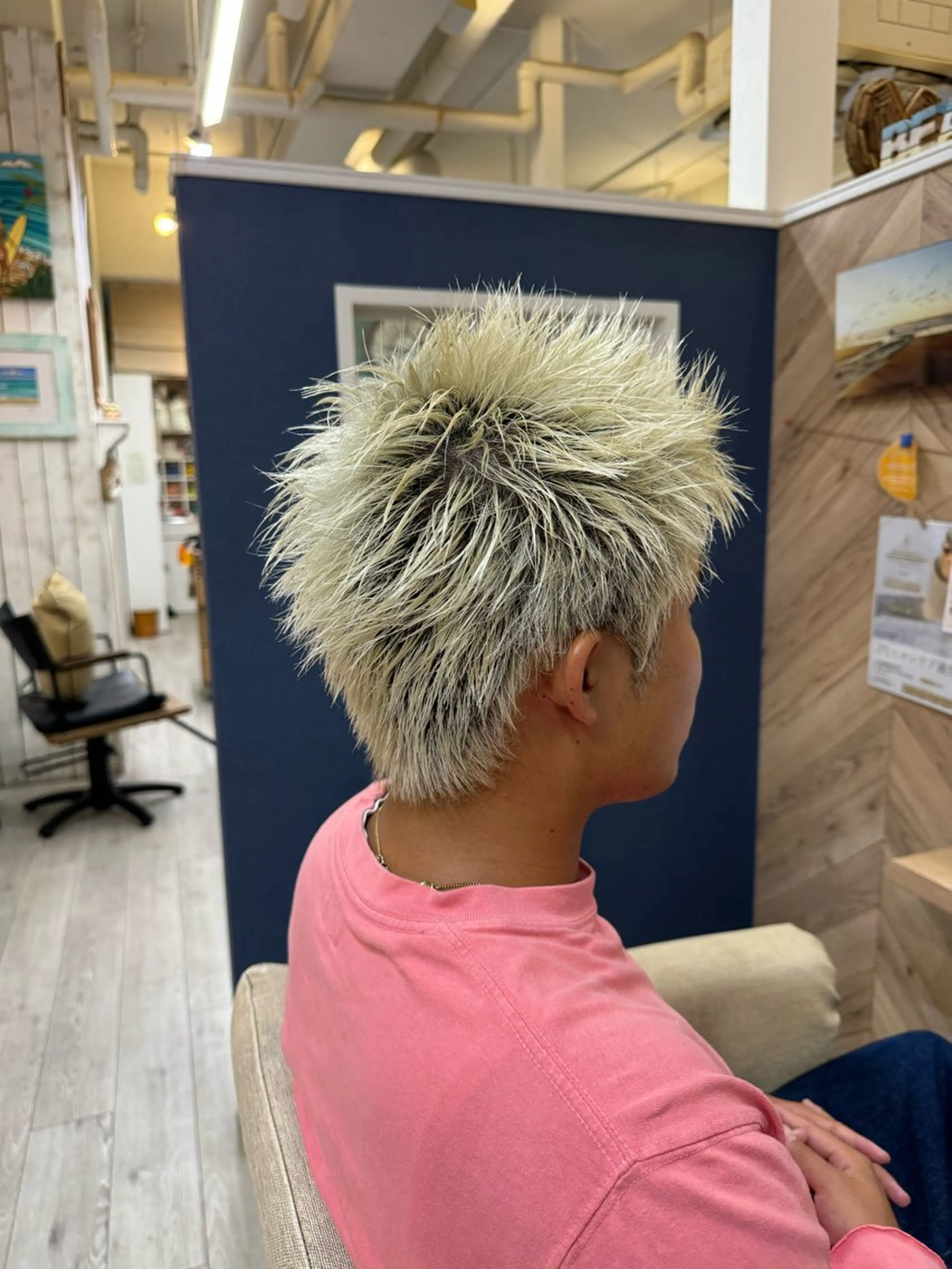 カラー メンズ 犬飼 幸志のヘアスタイル