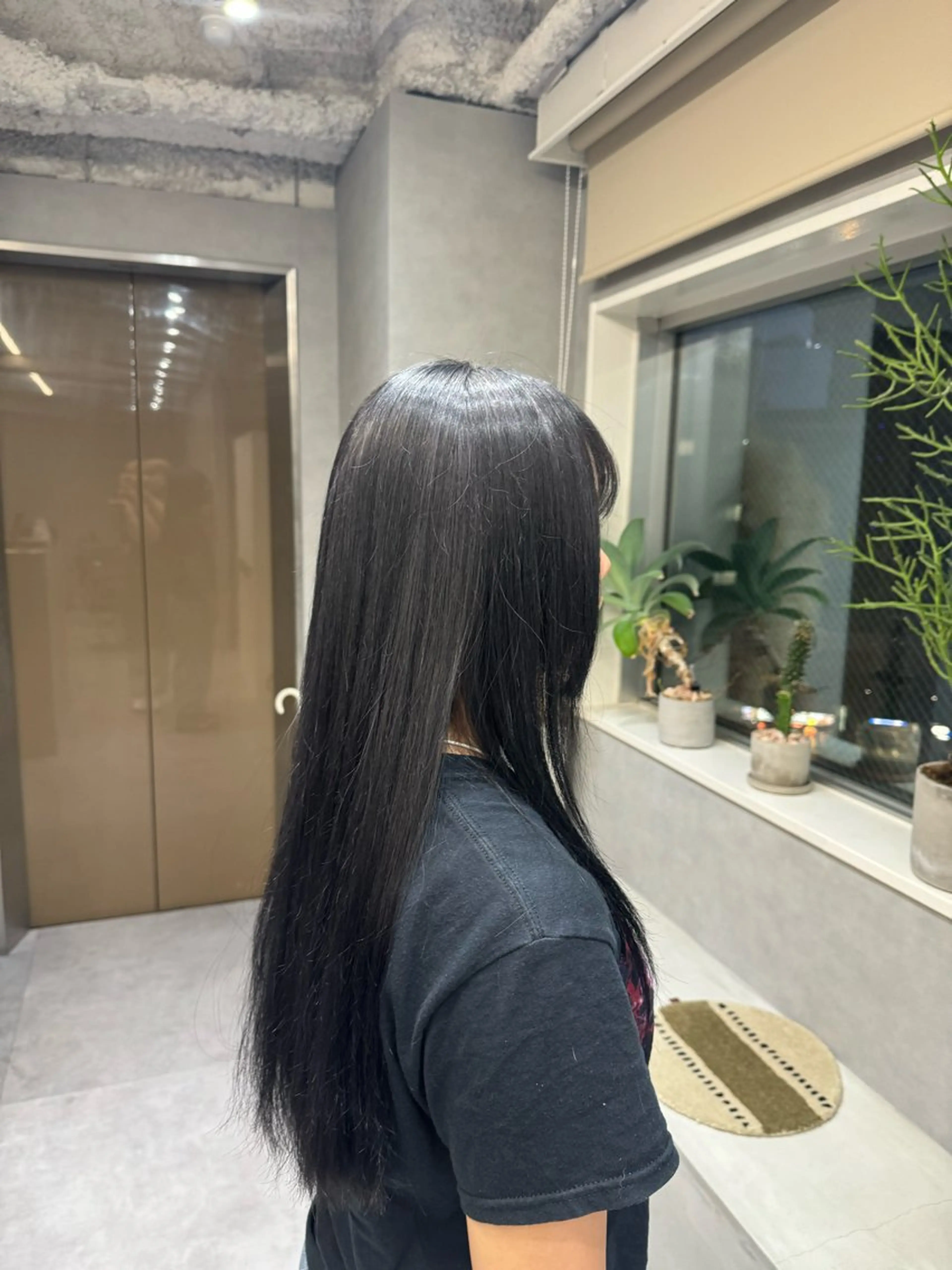 カラー 透明感カラー グレージュ NAO/ 髪質改善/艶カラーのヘアスタイル