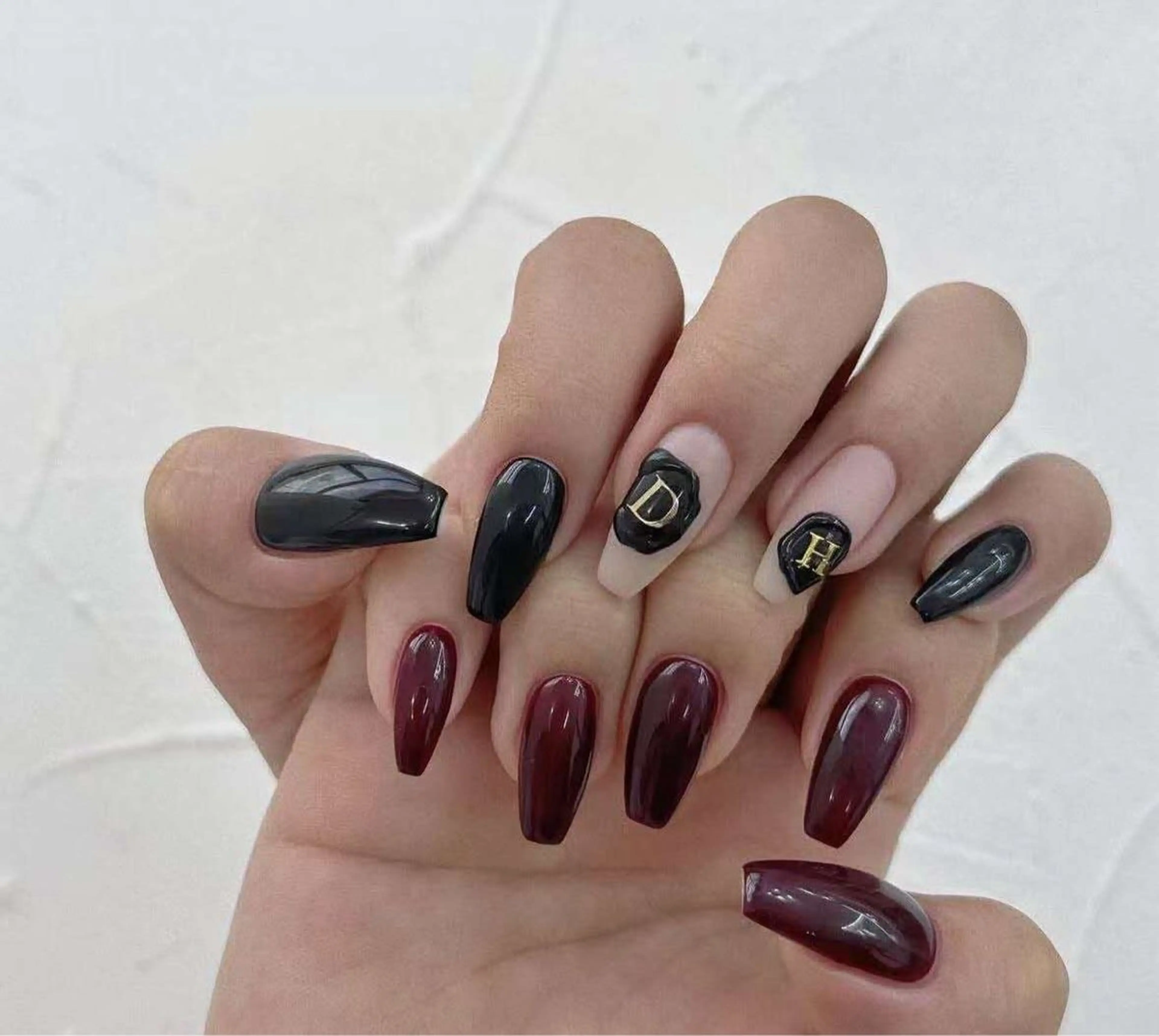 ネイル フラワーネイル フレンチネイル ジェルネイル ガラスフレンチ ハート ハンドネイル ハンドケア BabyYouMi nailのネイルデザイン