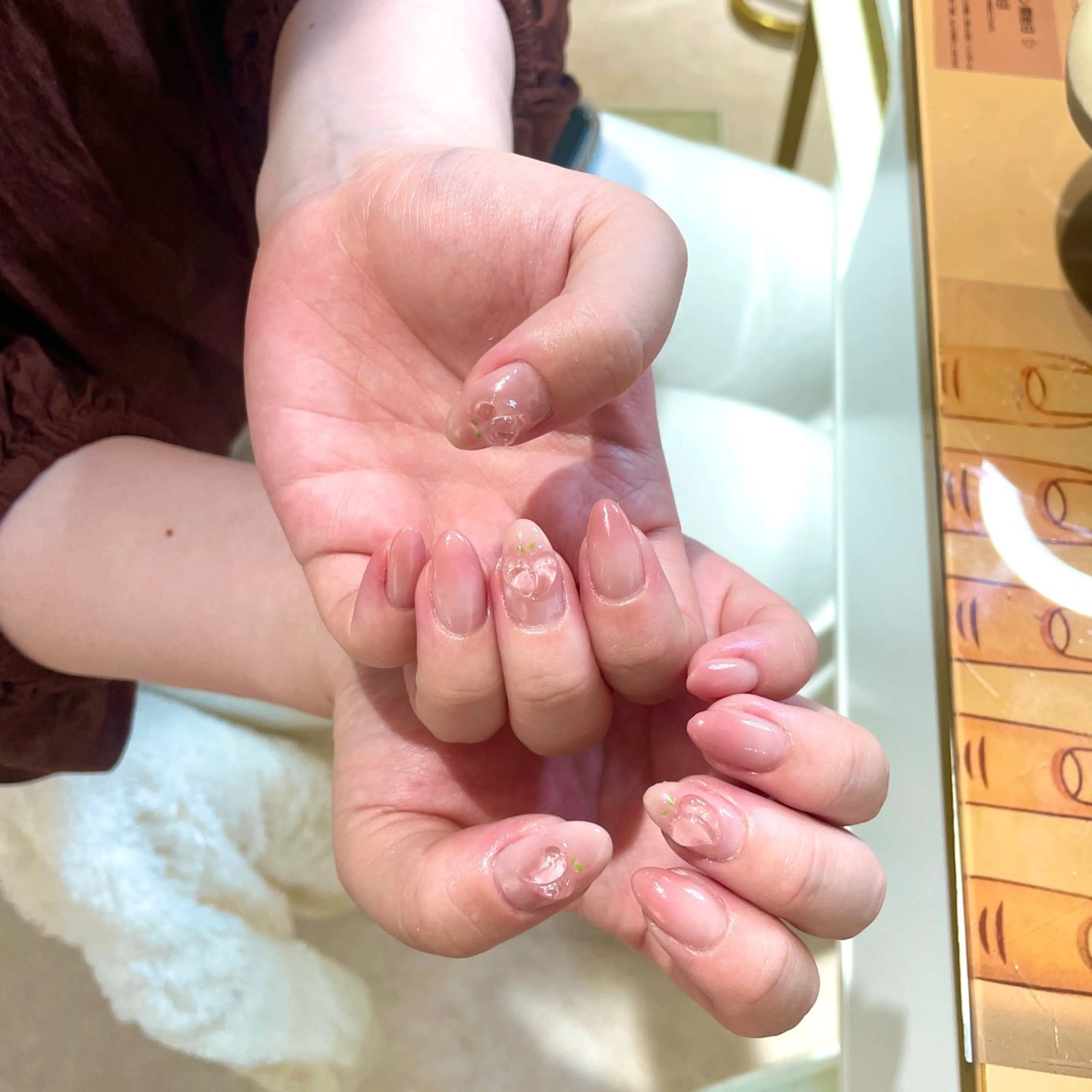 ネイル ハンドネイル SunNail池袋 🍧エミリーのネイルデザイン