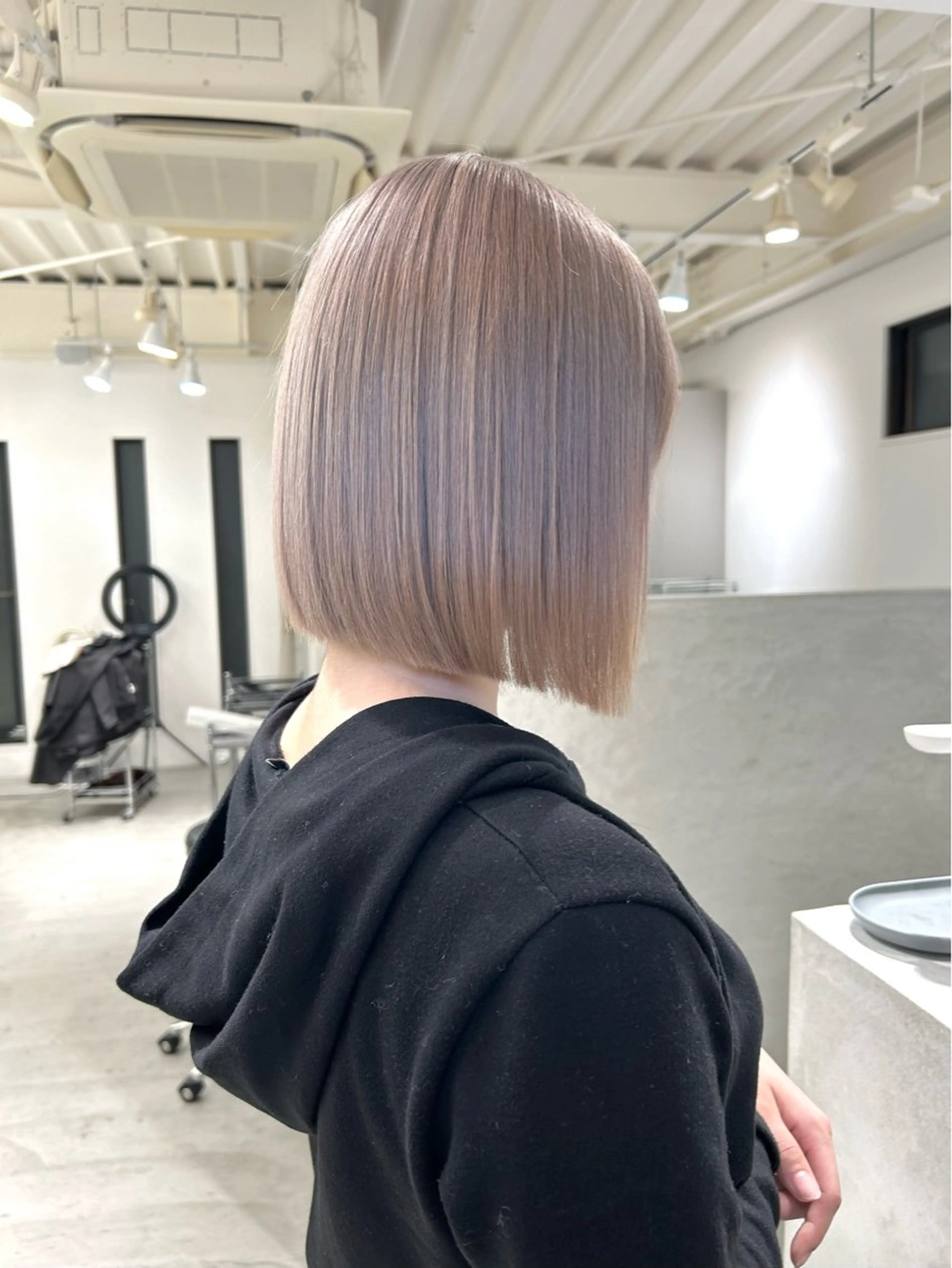 ショート ヘアカラー トリートメント kumon ayu ブリーチ/ハイトーンのヘアスタイル