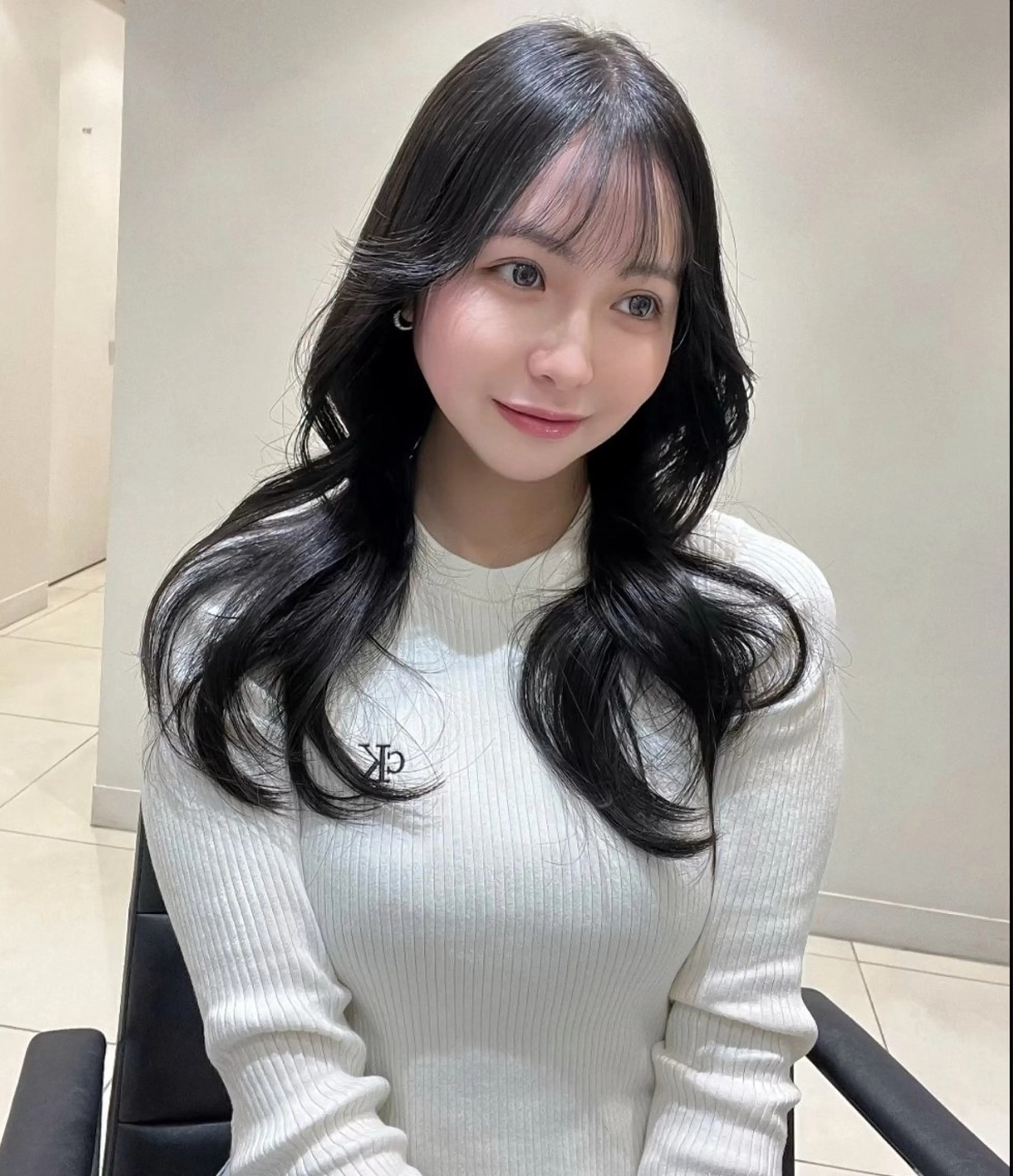 ロング カラー ケアカラー 透明感カラー 艶髪×盛れる顔まわり 🫧新宿/SHOKIのヘアスタイル