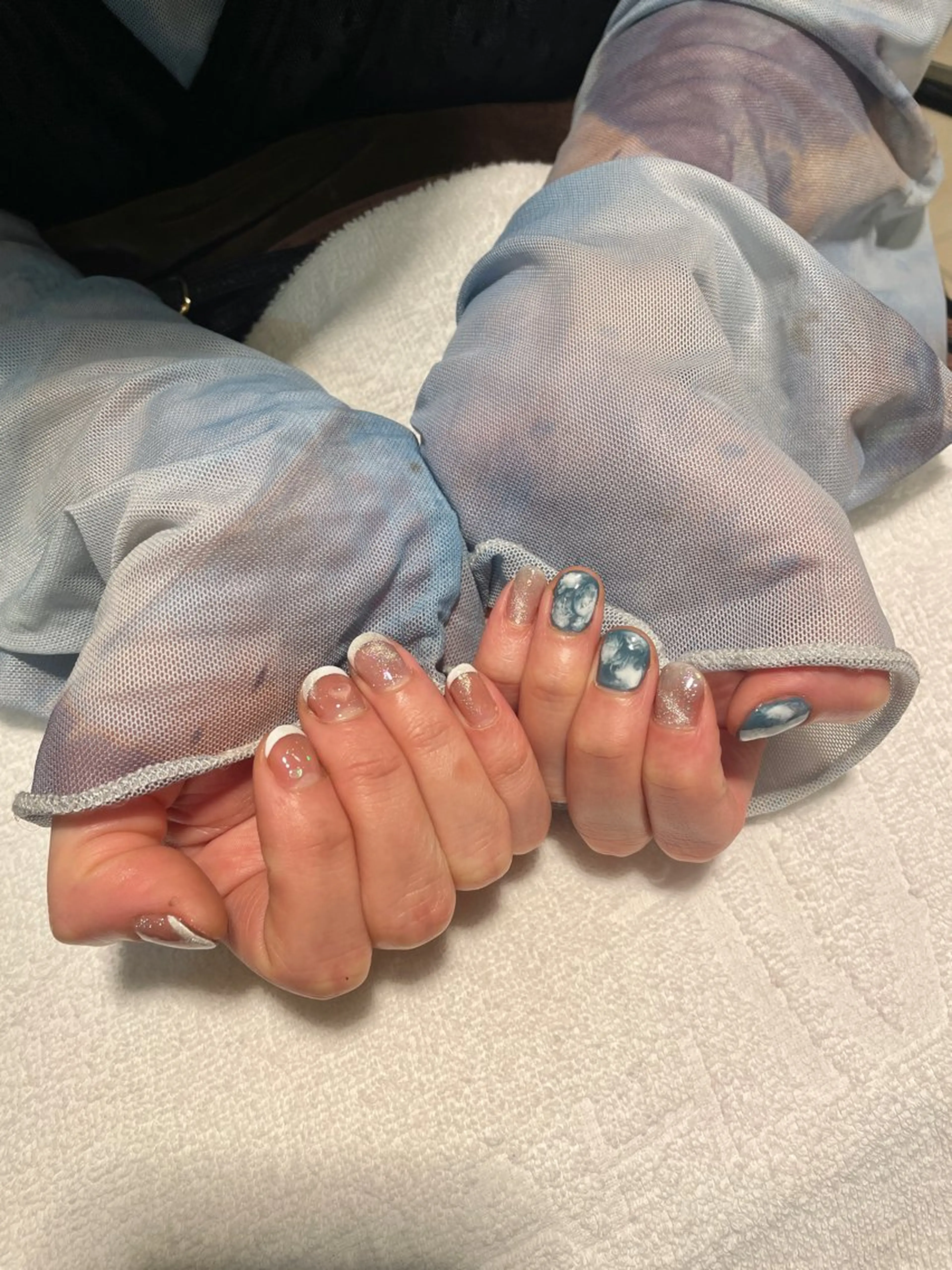 ネイル フレンチネイル 大理石ネイル(マーブル) 菊池 菜月のヘアスタイル