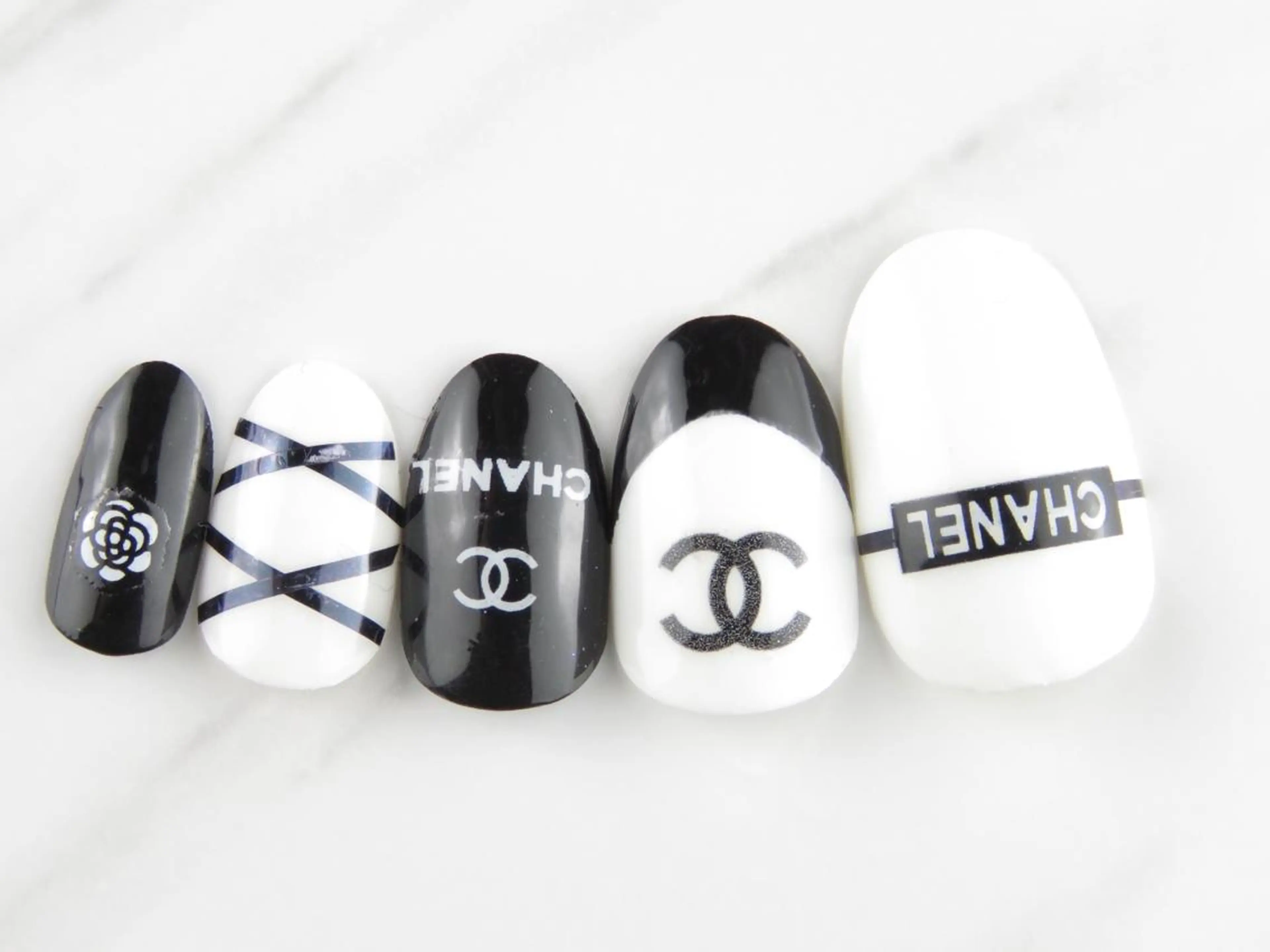 ネイル ネイリスト シンのネイルデザイン