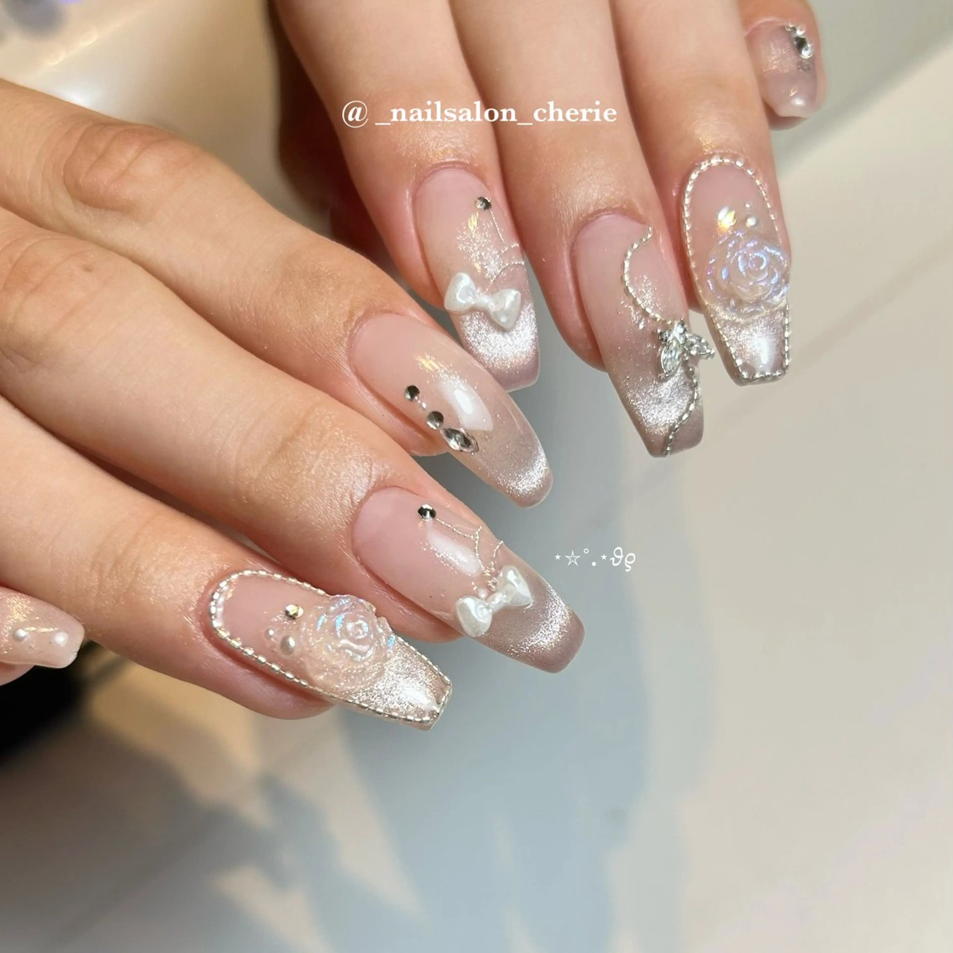 ネイル ハンドネイル nailsalon cherieのネイルデザイン