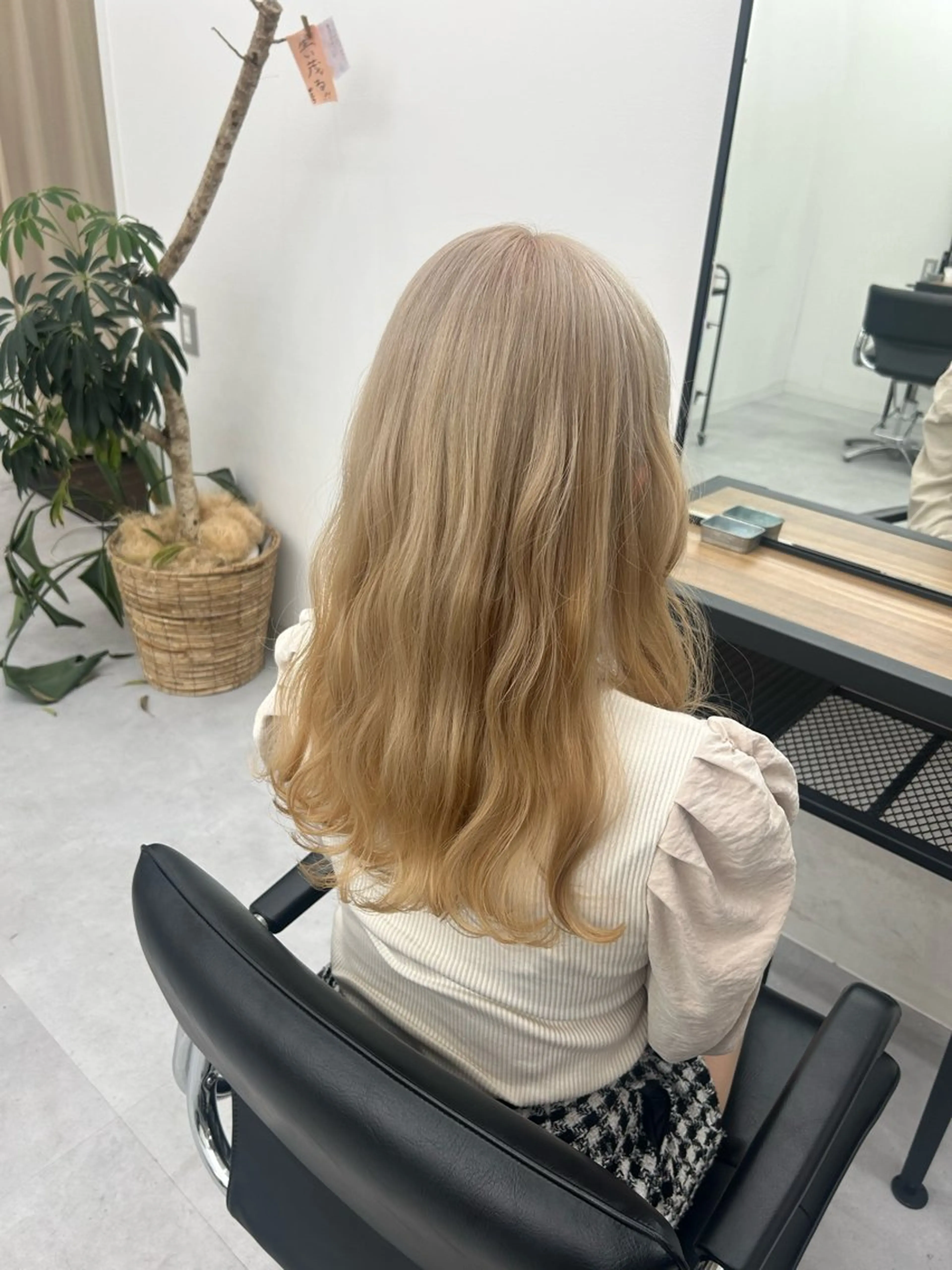 ロング カラー レイヤー ハイトーン 暖色⭐︎KANAKOのヘアスタイル