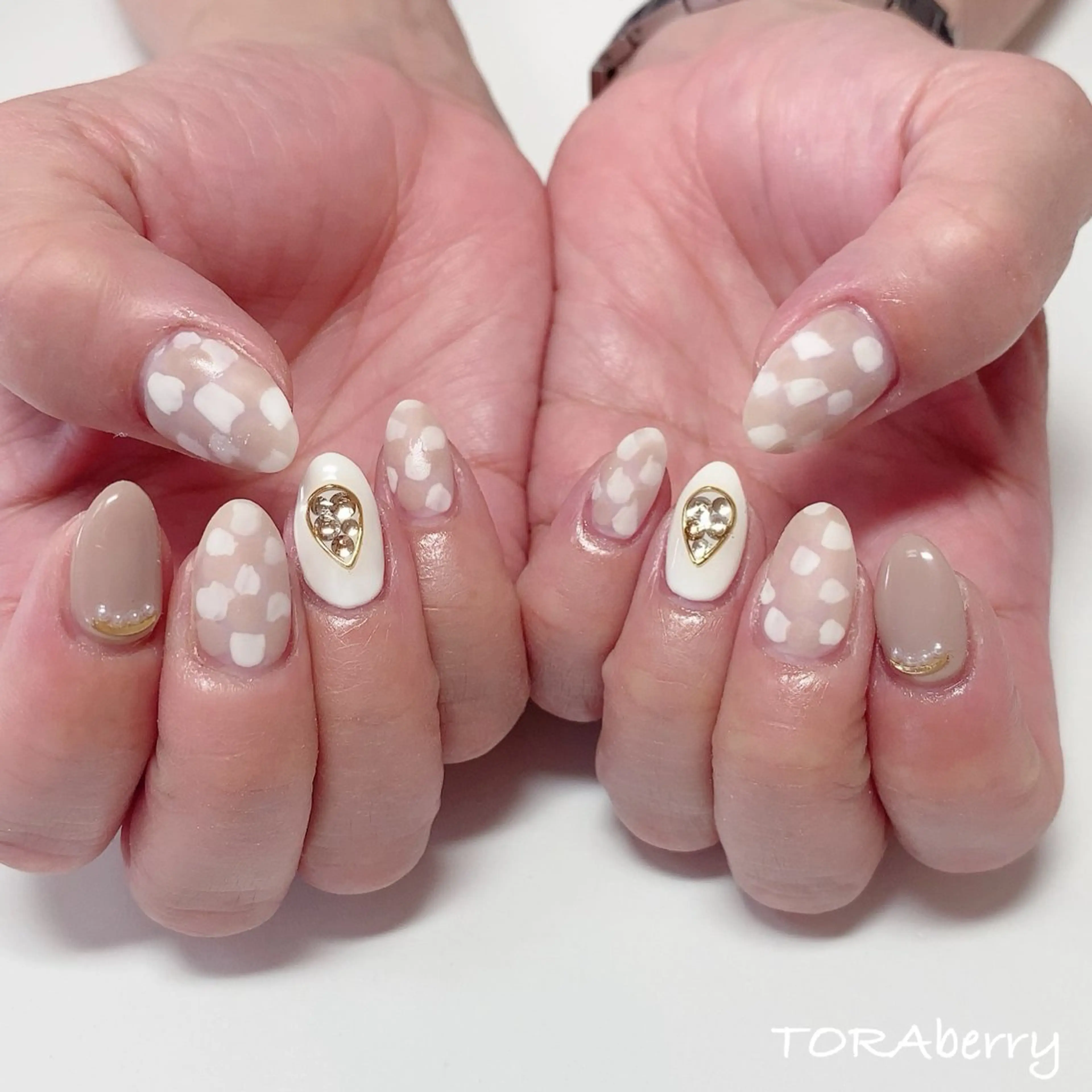 ネイル ハンドネイル ネイリスト なつみのネイルデザイン