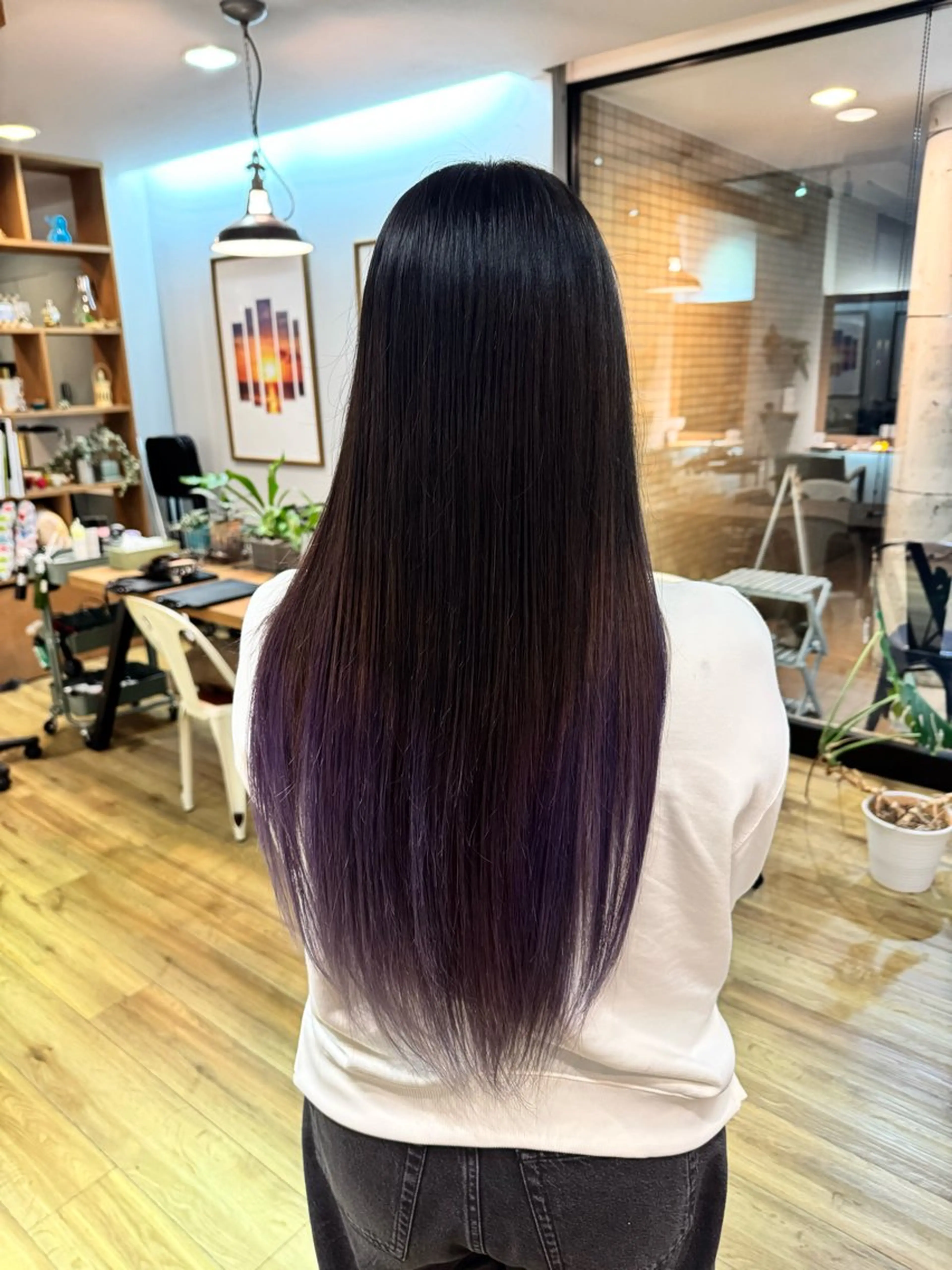 ロング カラー パープルカラー ヘアカラー トリートメント ツキダテ ユイのヘアスタイル