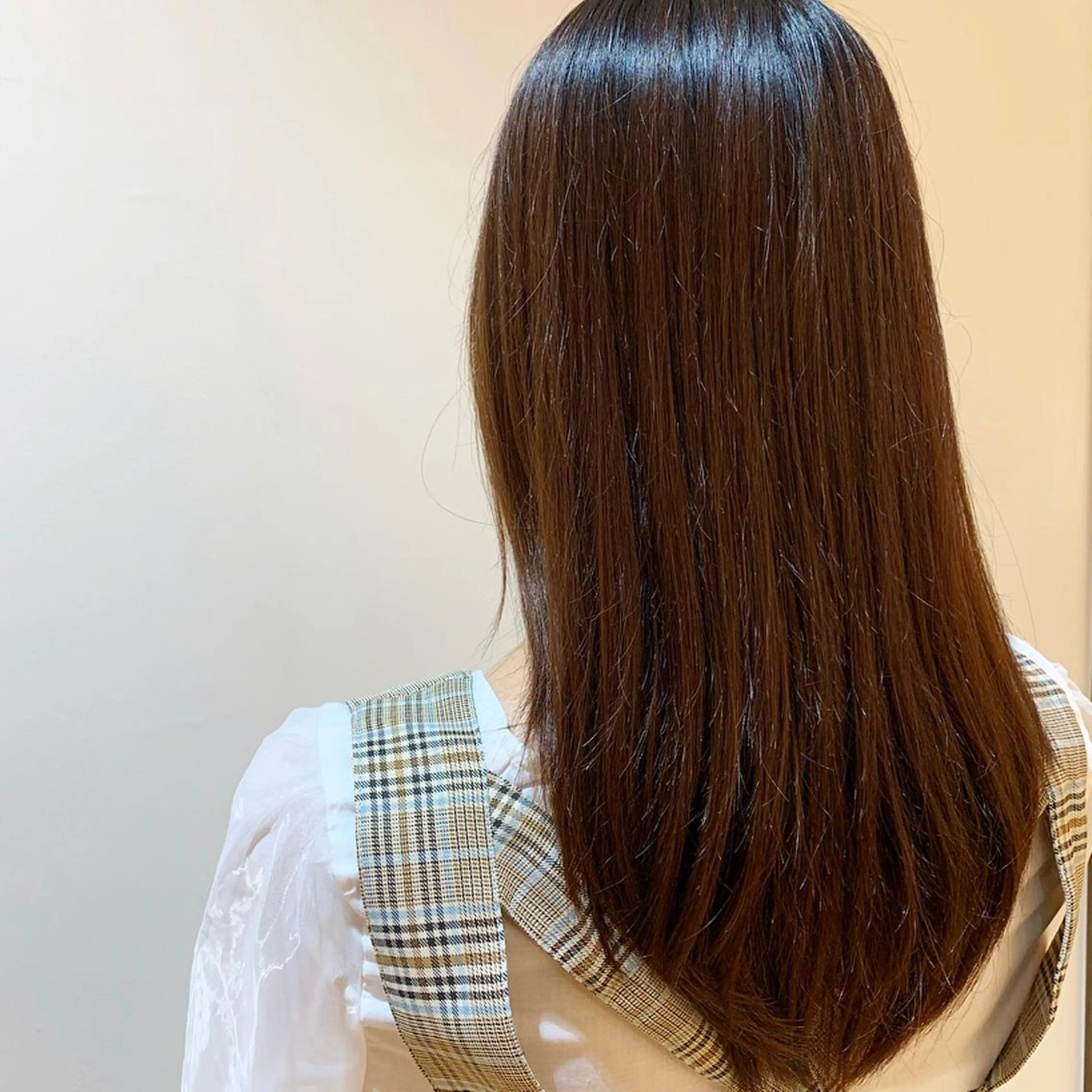 ロング カラー 透明感艶カラー/ 岡田澪香のヘアスタイル