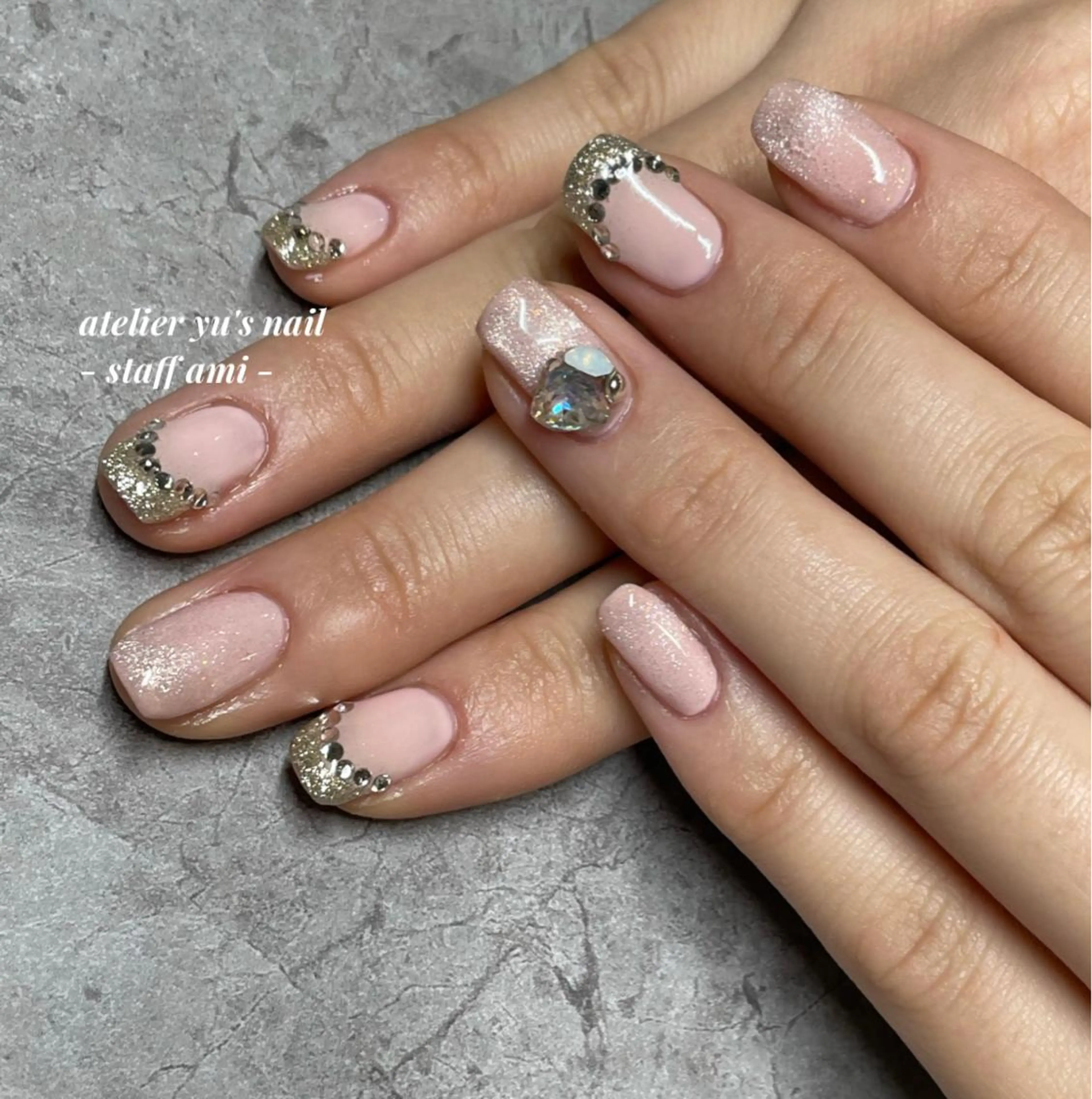ネイル フレンチネイル ラメ(グリッター) マグネットネイル ハンドネイル ハンドケア atelier yu's nailのネイルデザイン