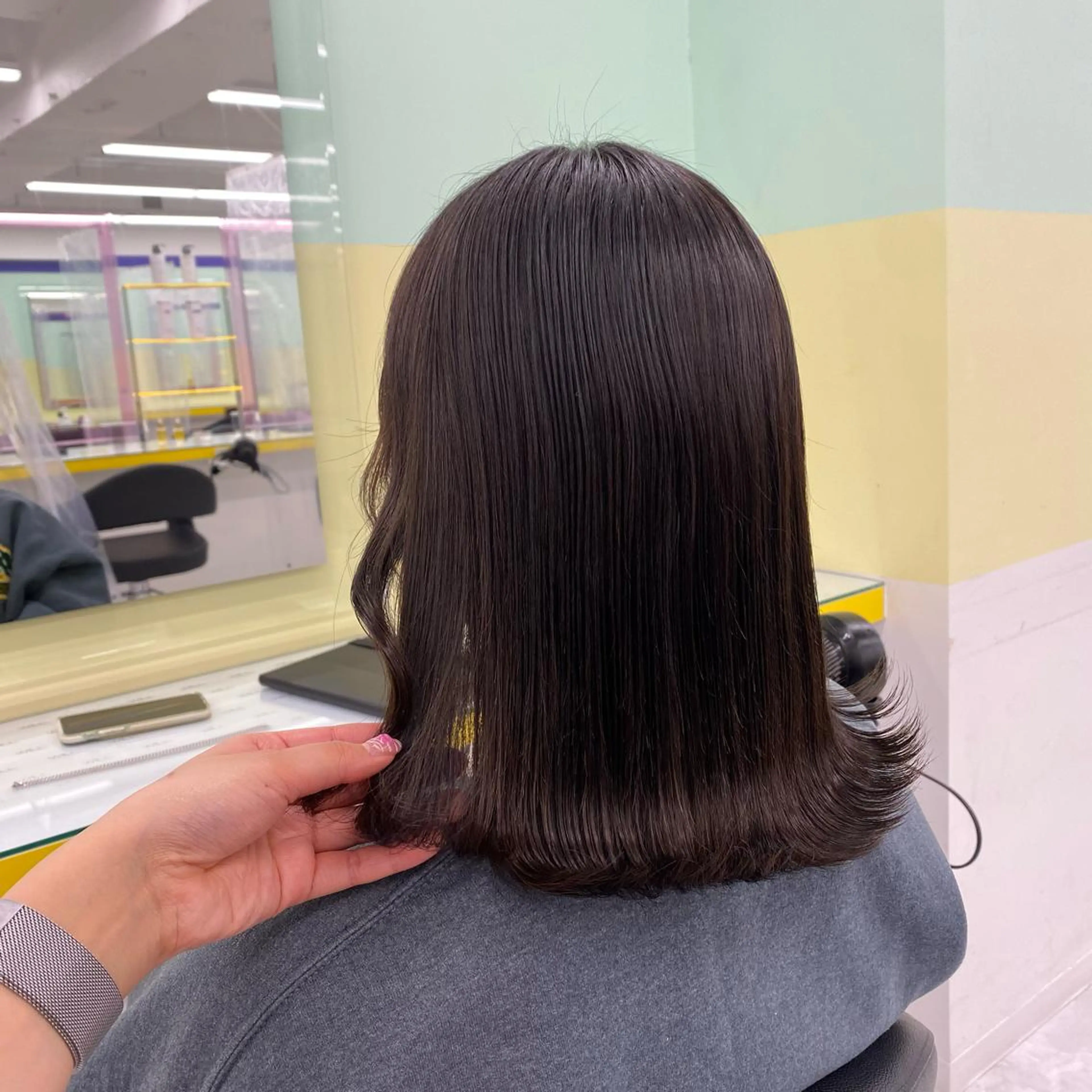 セミロング カラー ヘアアレンジ カット ヘアカラー GOTODAY shair salon 横浜mare店所属・mai🍑暖色カラー /レイヤー💖のヘアスタイル