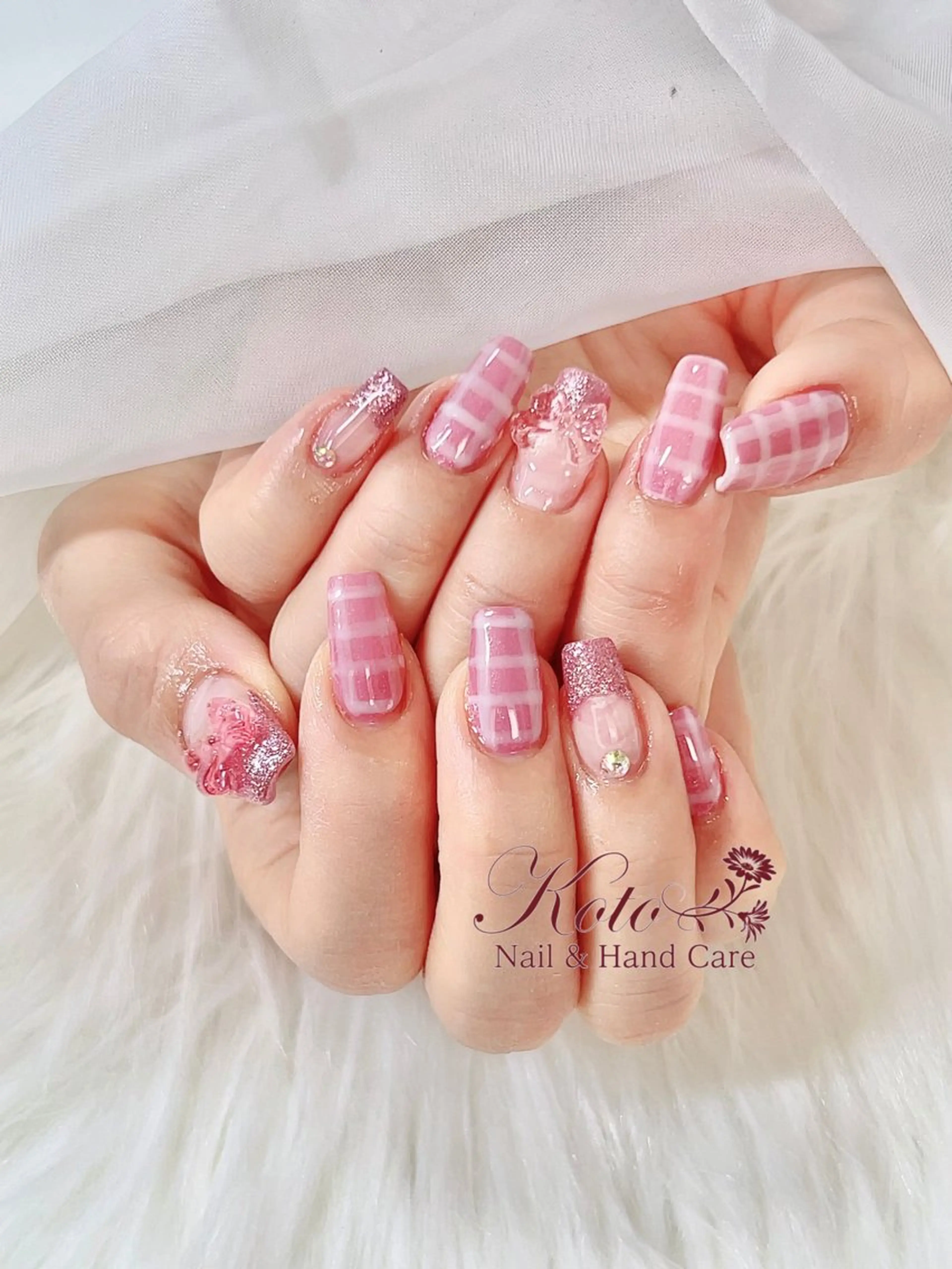 ネイル 長さ出し ジェルネイル 持ち込み ニュアンスネイル 赤色 ハンドネイル Nail Salon KOTOのネイルデザイン