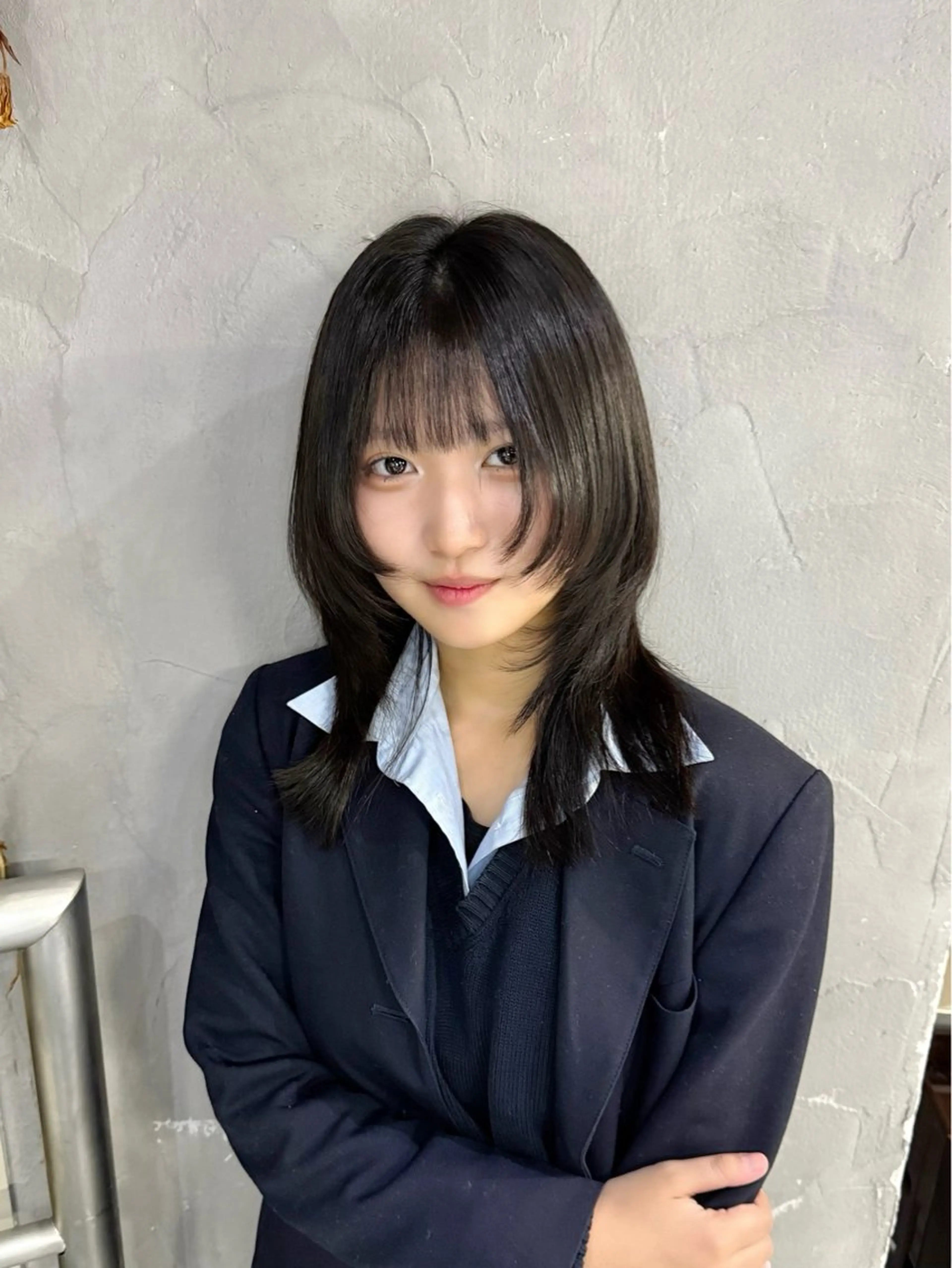 セミロング カット ウルフ/レイヤー🪐 MANAのヘアスタイル