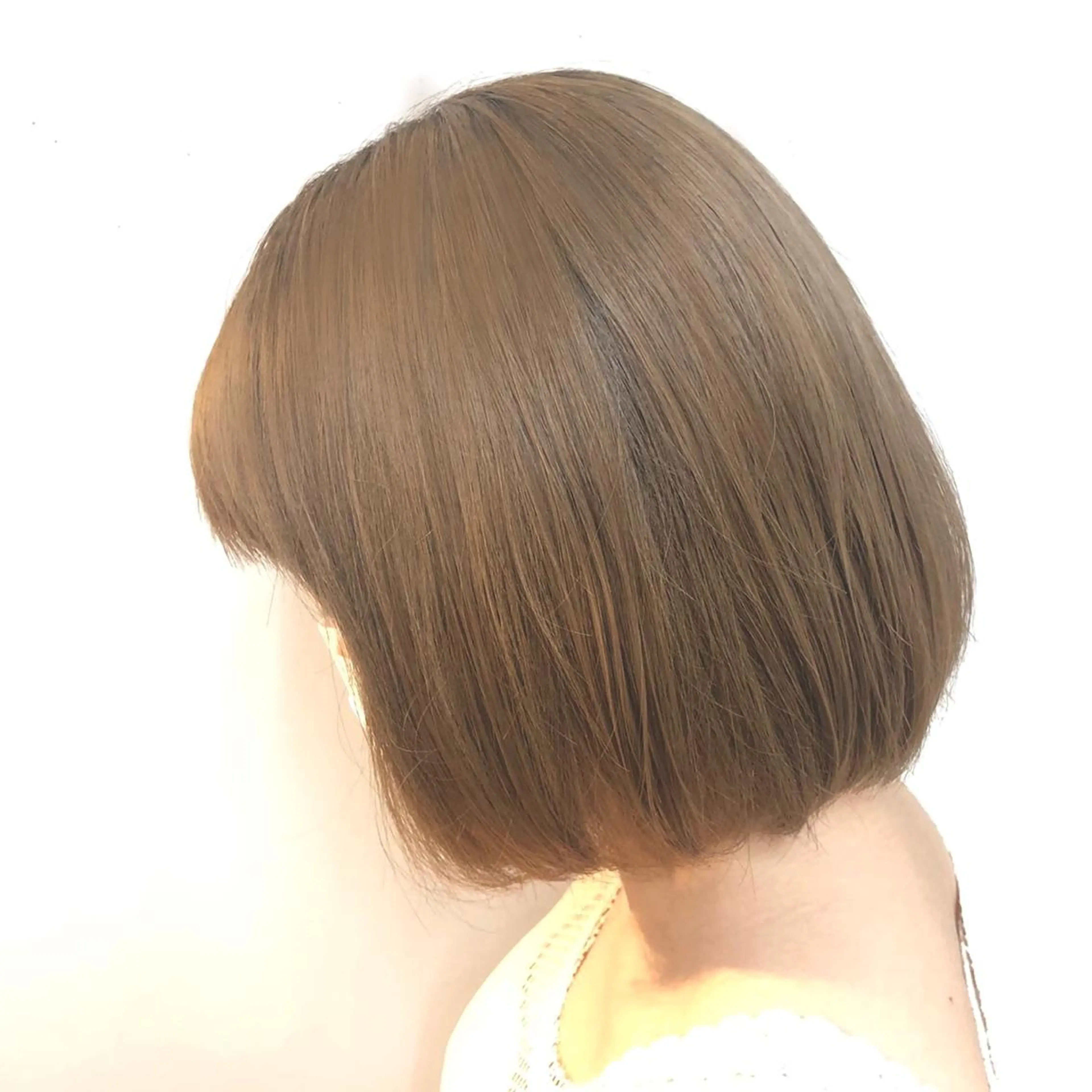 ショート カラー ベージュカラー ブリーチ ミルクティーベージュ ボブ 似合わせ＆予防美容 飯島   知花💐のその他イメージ