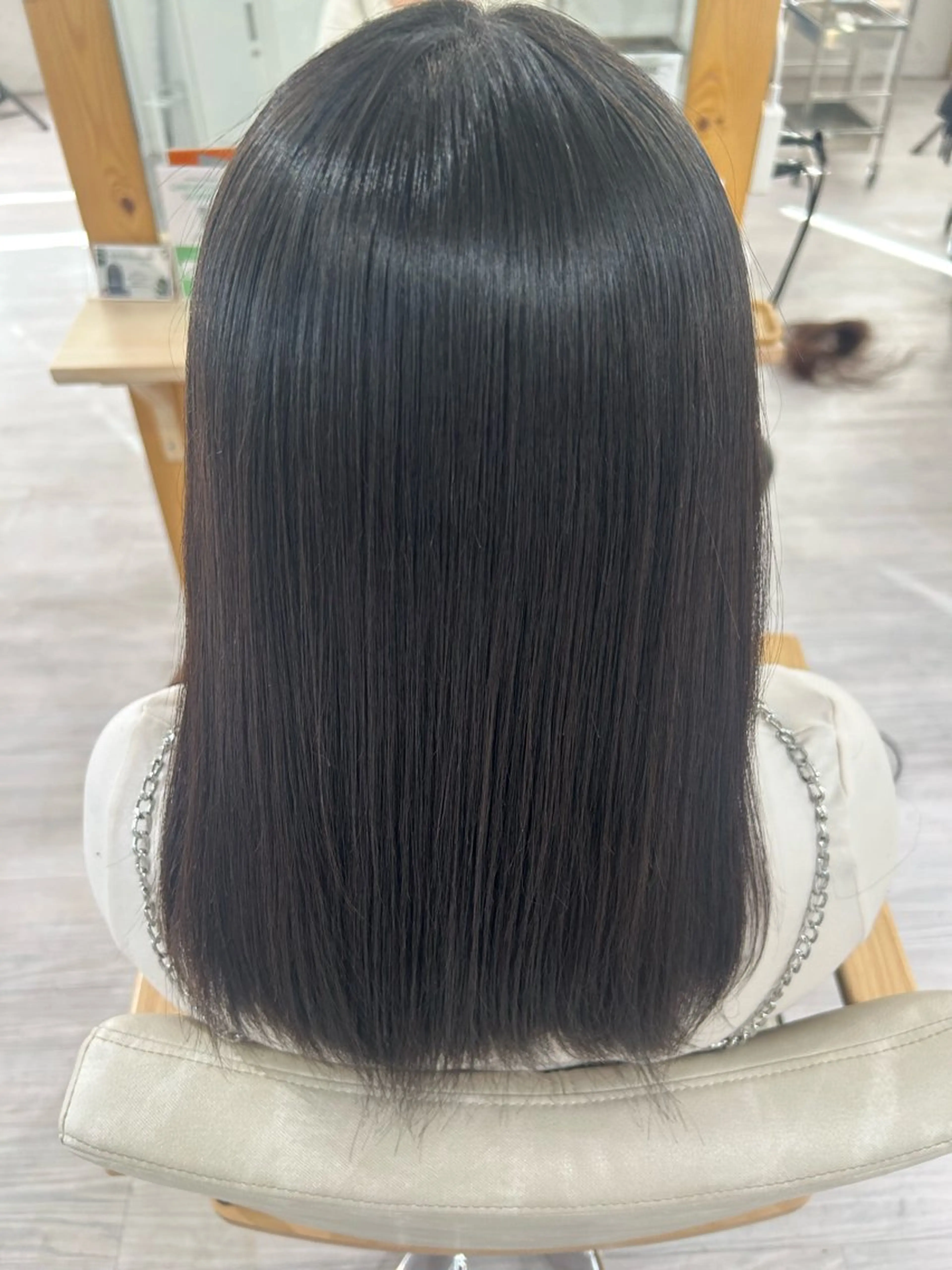 セミロング 💙まこと💙艶 カラー(Rico)のヘアスタイル