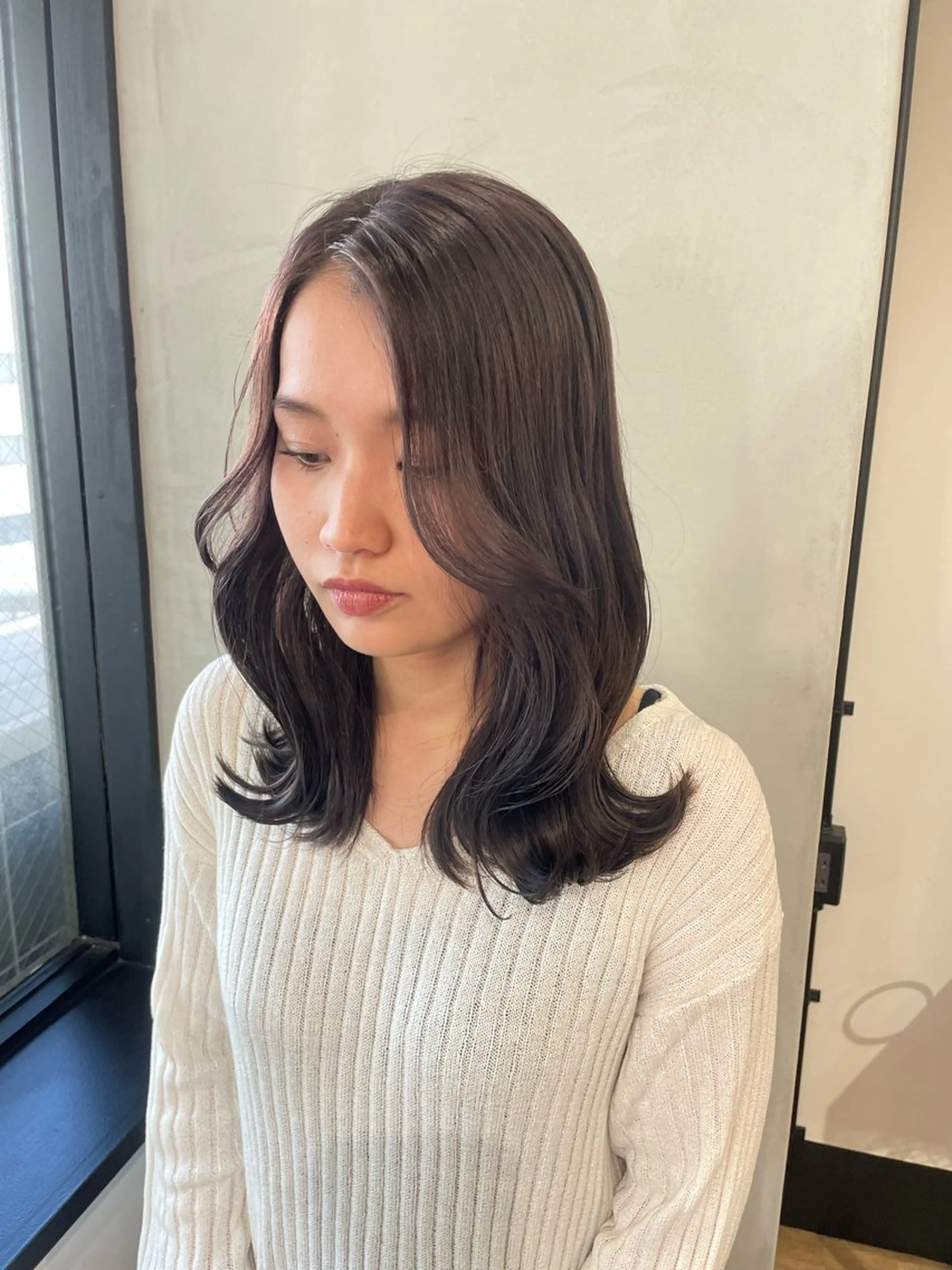 セミロング カラー Megu/ベージュ/ 透明感カラーのヘアスタイル