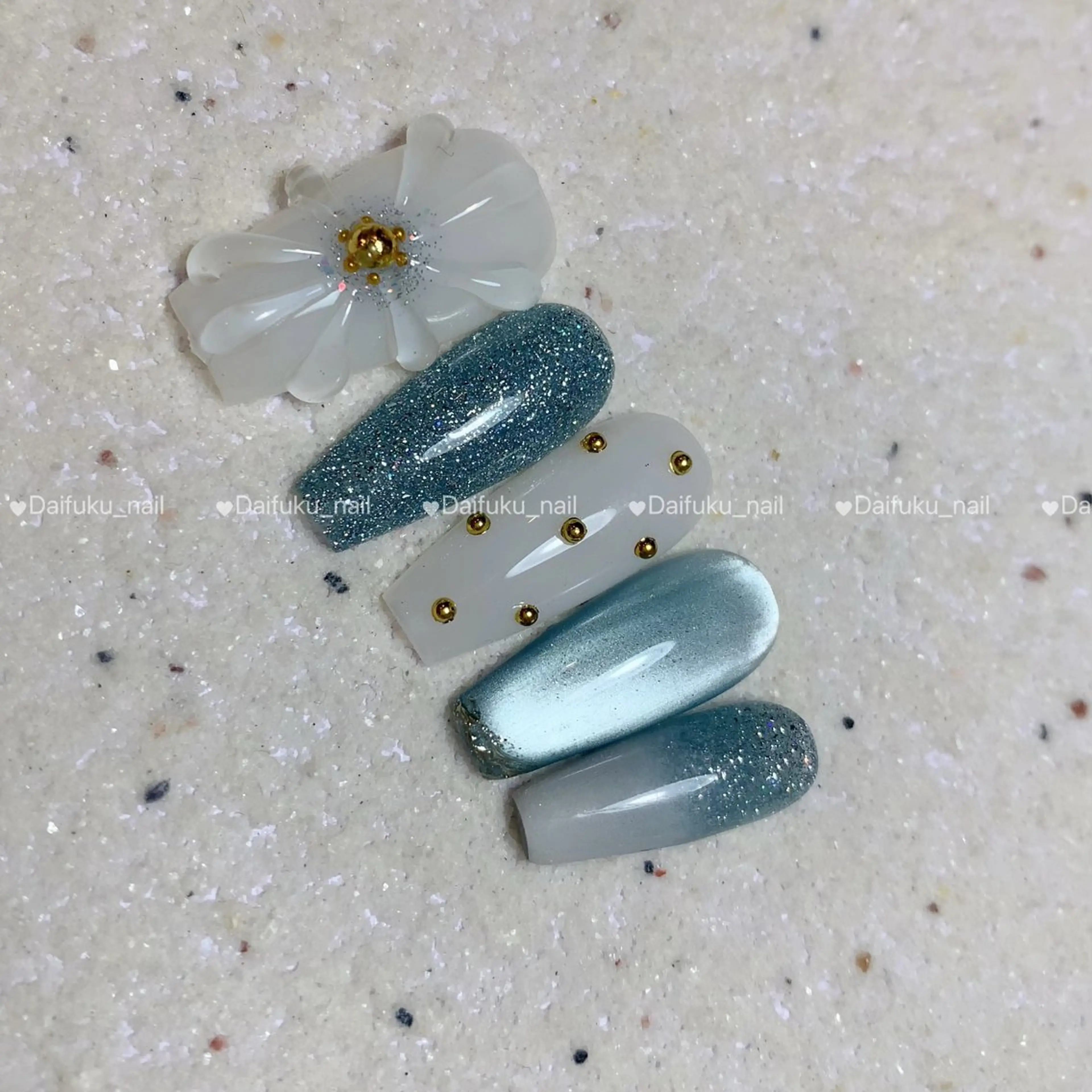 ミディアム ハンドネイル Daifuku nailsのネイルデザイン