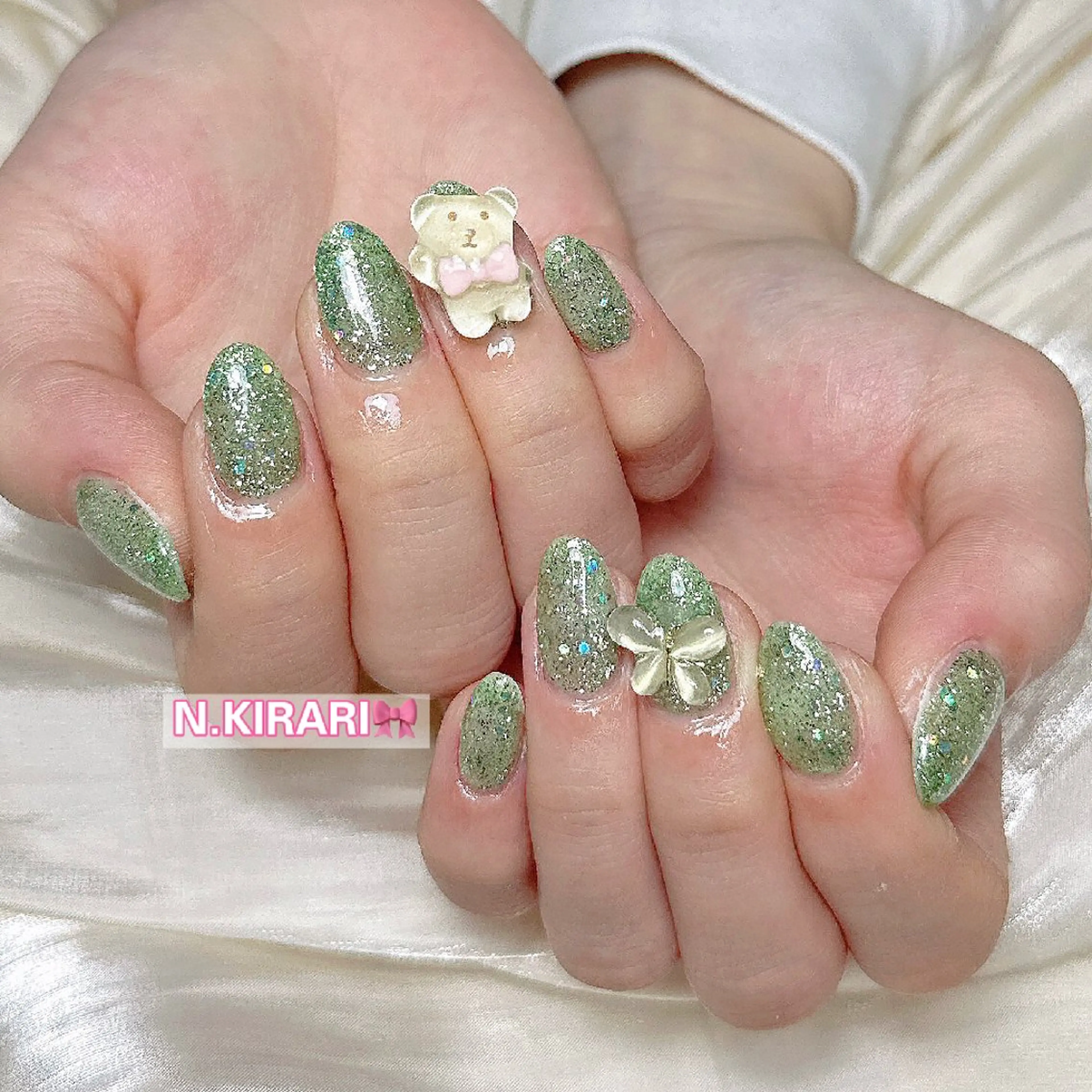 ネイル ハンドネイル ハンドケア 🎀 ユズ 🎀のネイルデザイン