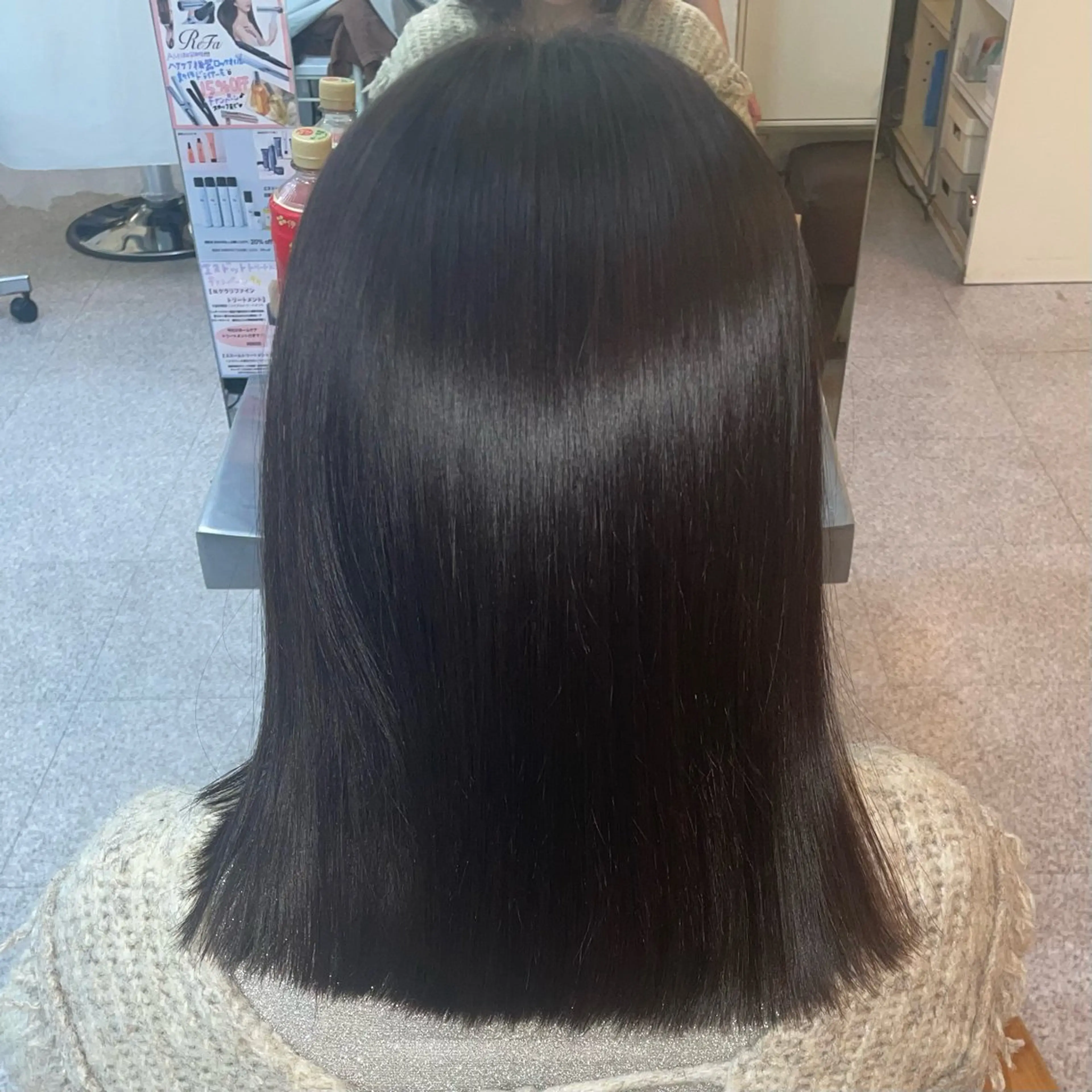 ミディアム 縮毛矯正 👽KINA👽 派手髪🦖💖✨のヘアスタイル