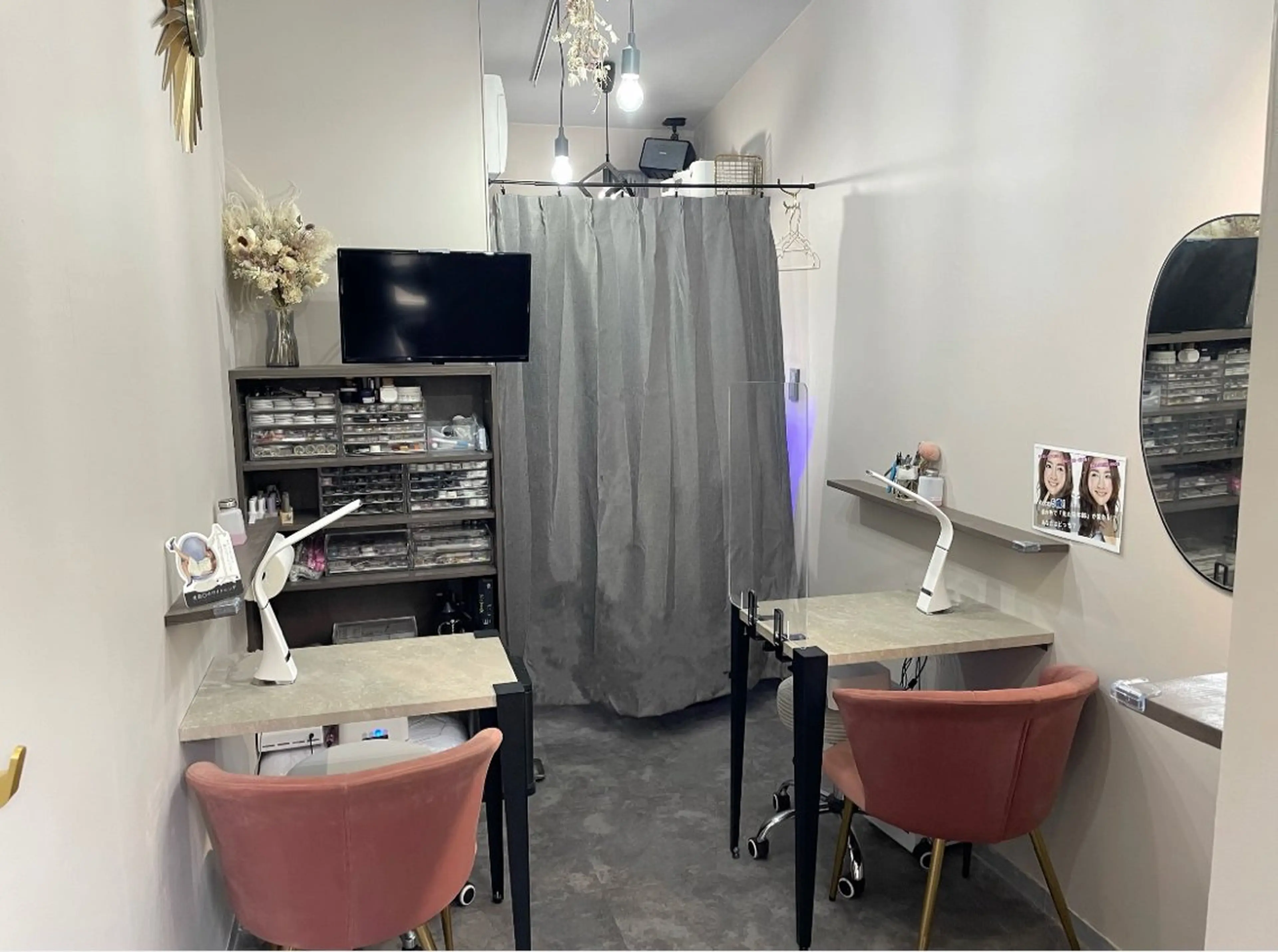 LAVISH nail salonのヘアスタイル