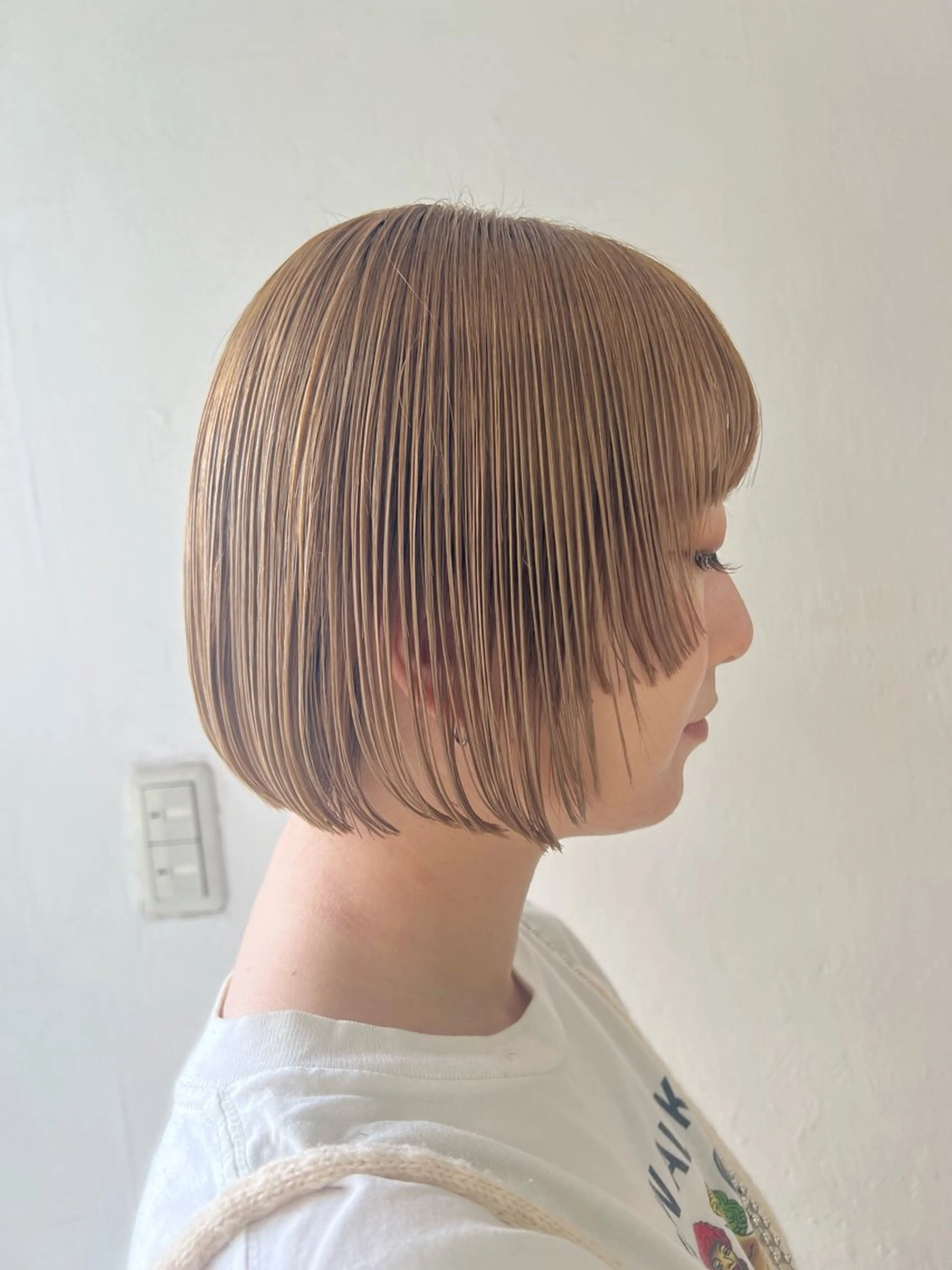 ショート カラー ベージュカラー ミルクティーベージュ 姫カット カット トリートメント 🪽ラベンダーカラー 暗髪透明感🪽レイナのヘアスタイル