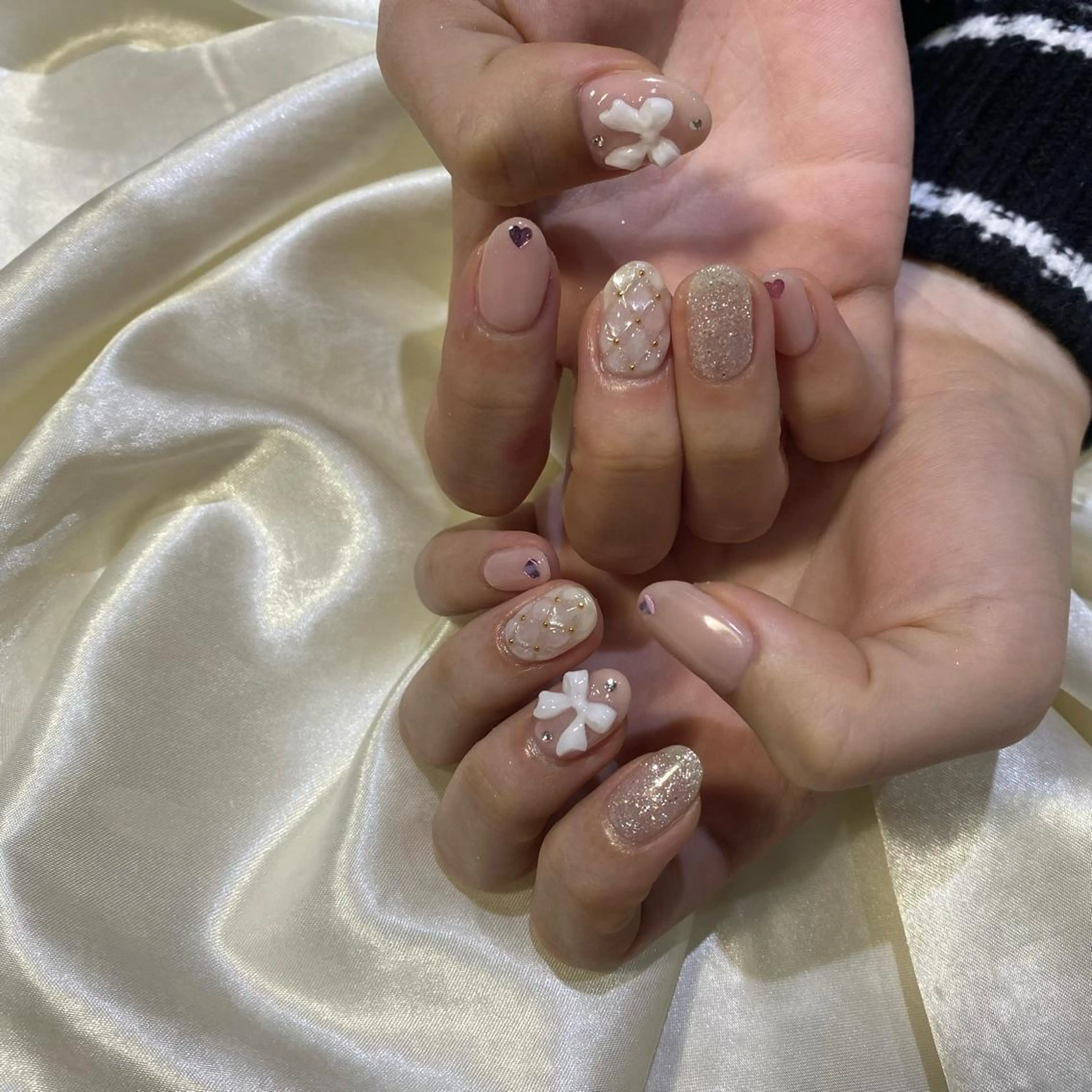 ネイル ハンドネイル 西岡 杏のネイルデザイン