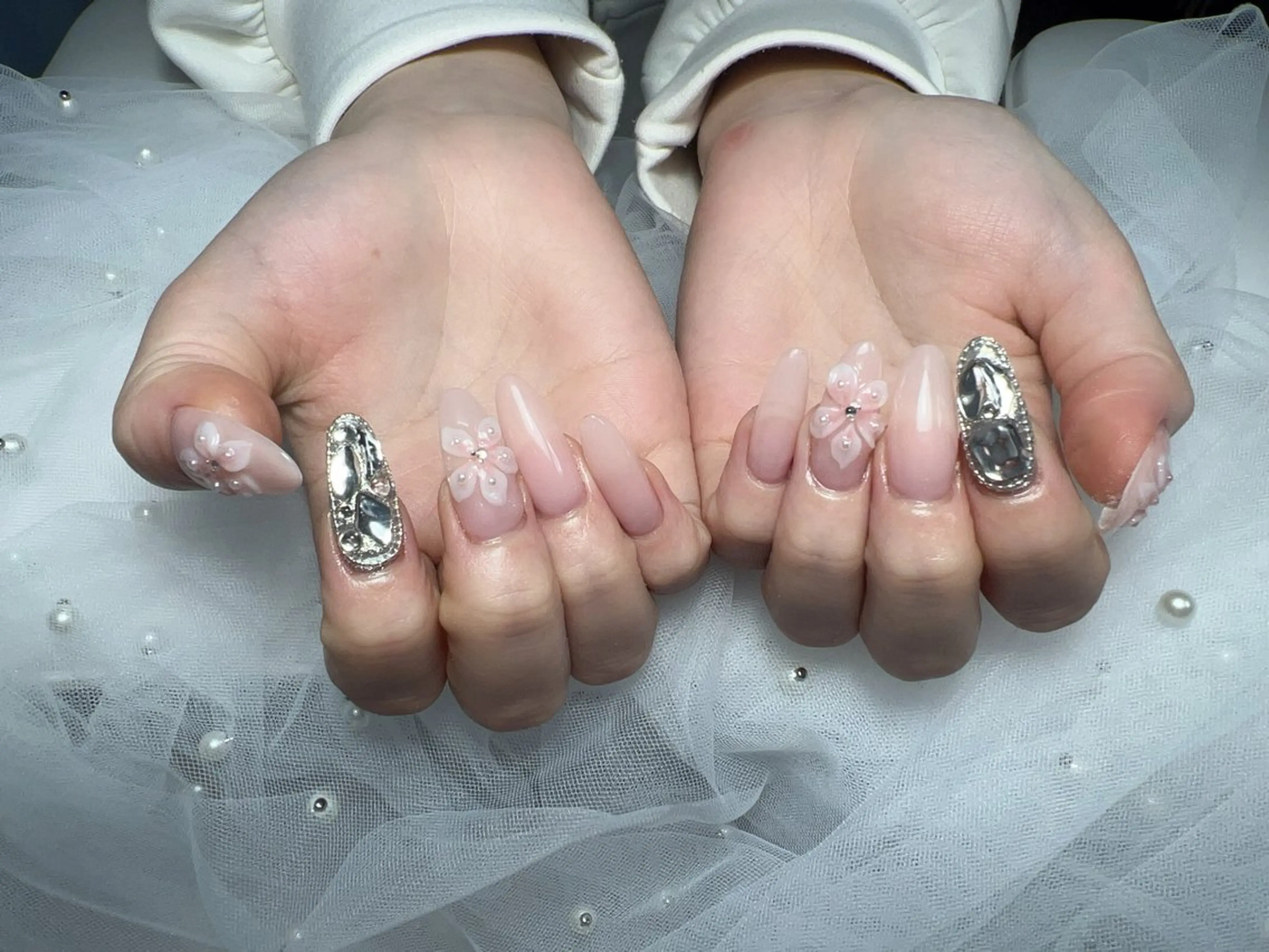 ネイル GUネイルサロン yumiのネイルデザイン