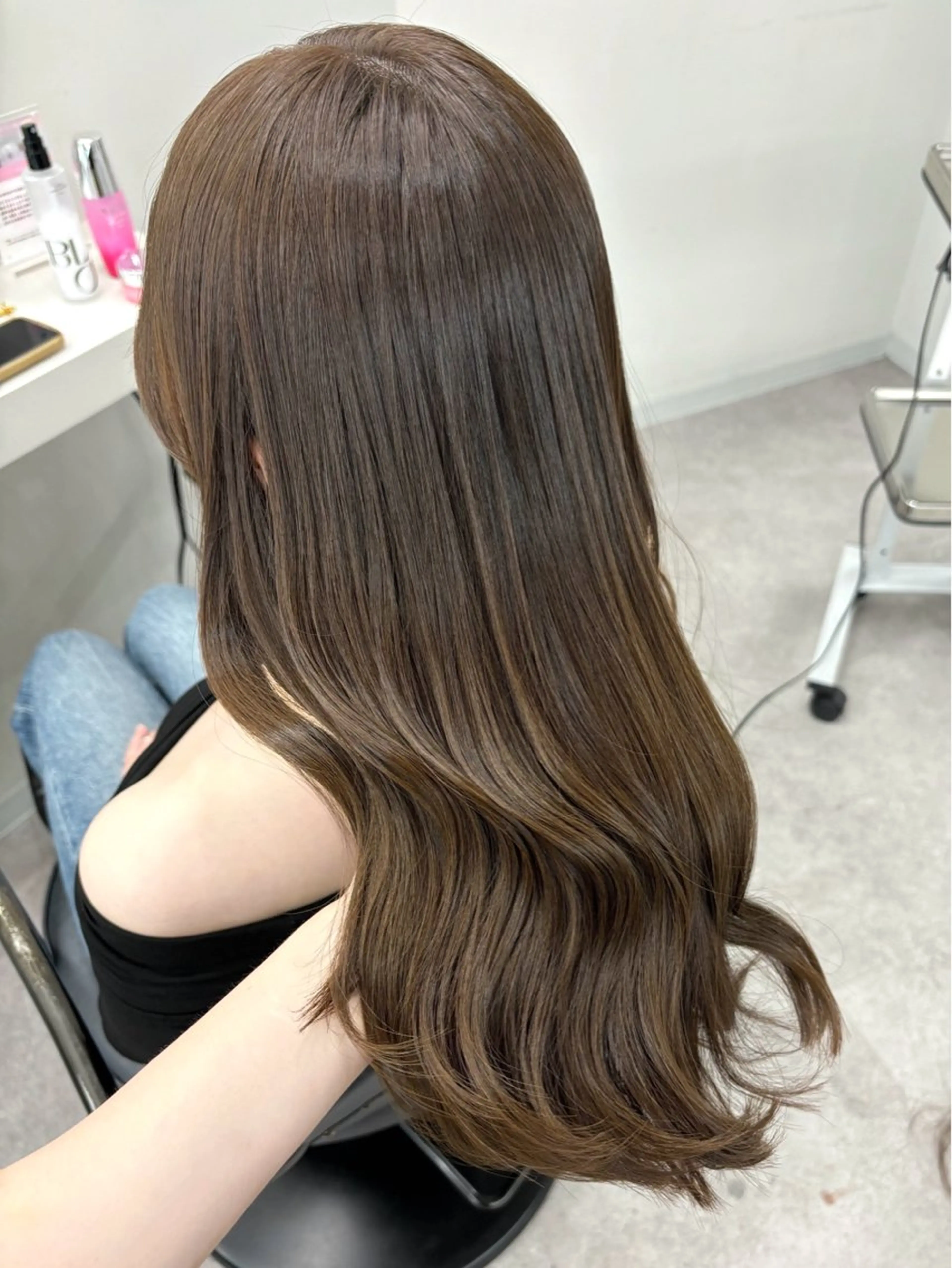 ロング カラー ベージュカラー 透明感カラー イルミナカラー オリーブベージュ カット ヘアカラー トリートメント ゆいな/天神美容室 /透明感カラー🎀のヘアスタイル