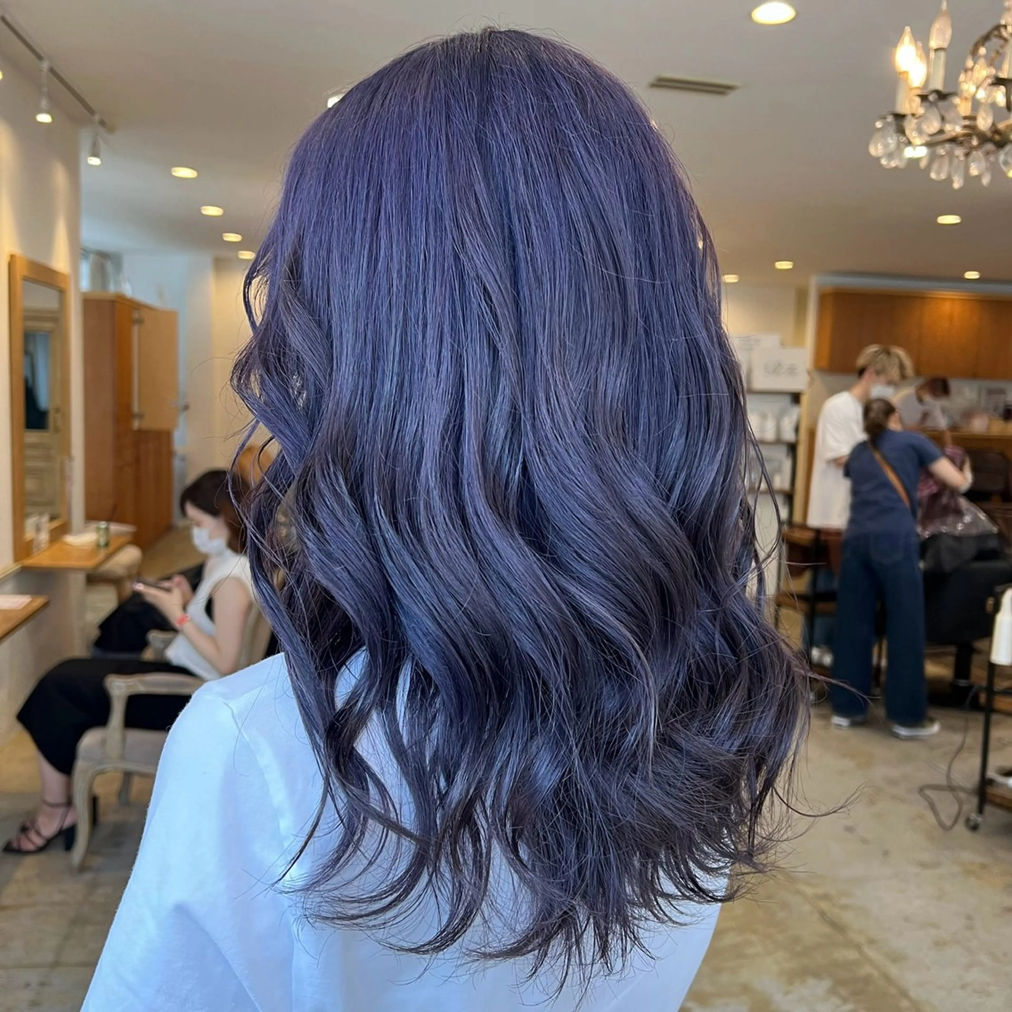 カラー defi リカのヘアスタイル