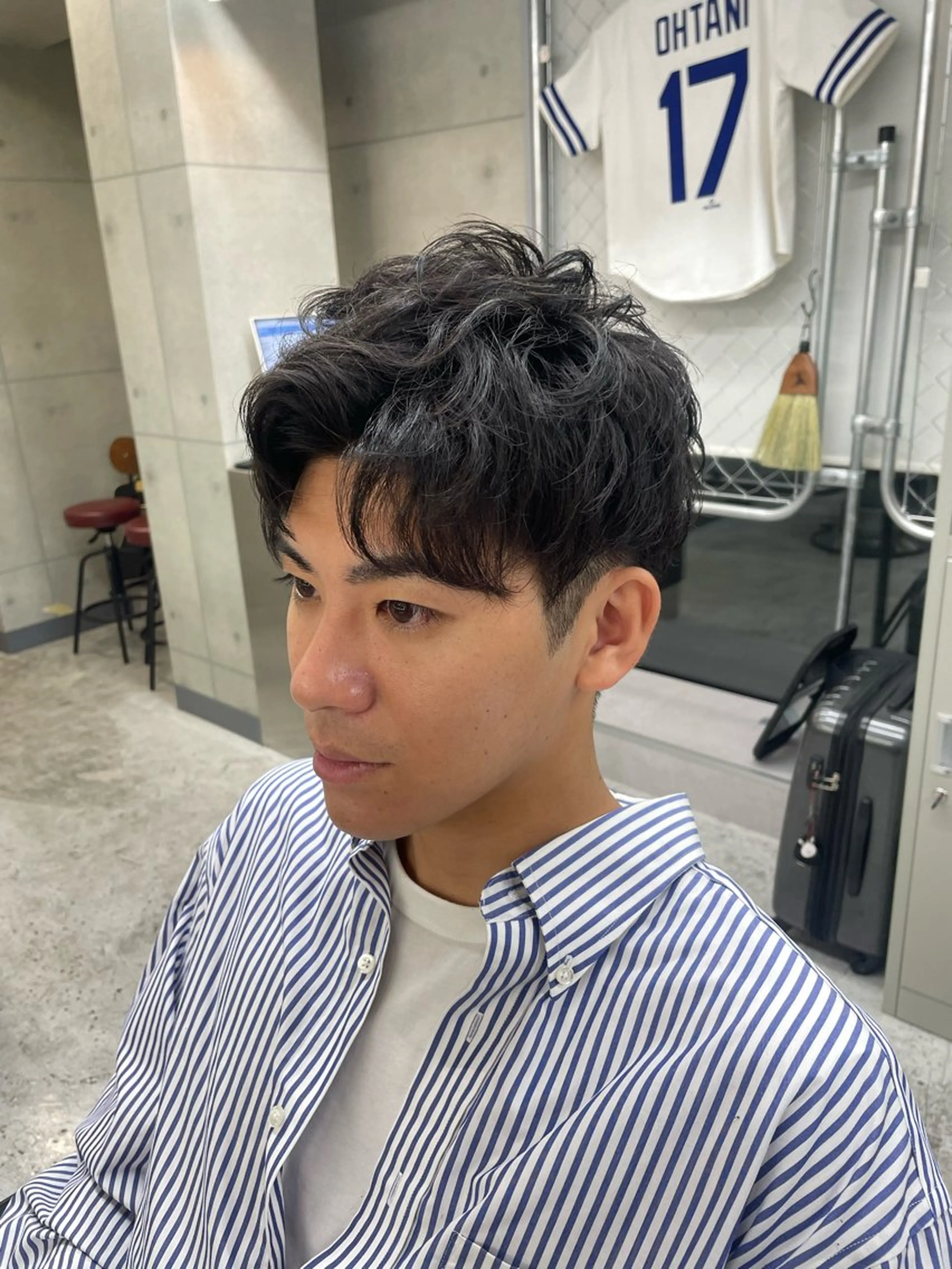 ショート メンズ アップバング メンズブリーチ センターパート フェードカット マッシュ 【メンズ・カット】 藪 清正のヘアスタイル