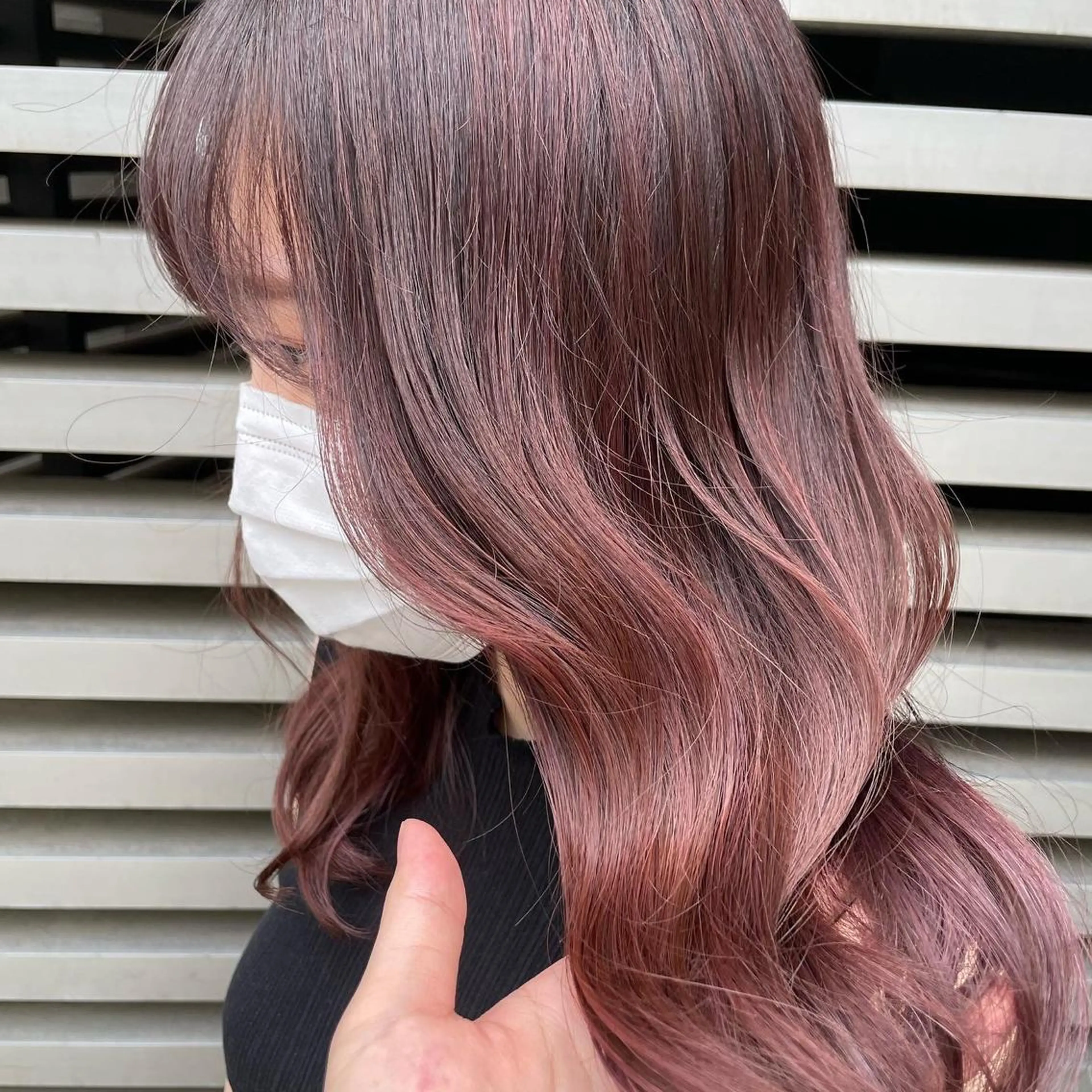 ミディアム カラー 岩戸 新のヘアスタイル