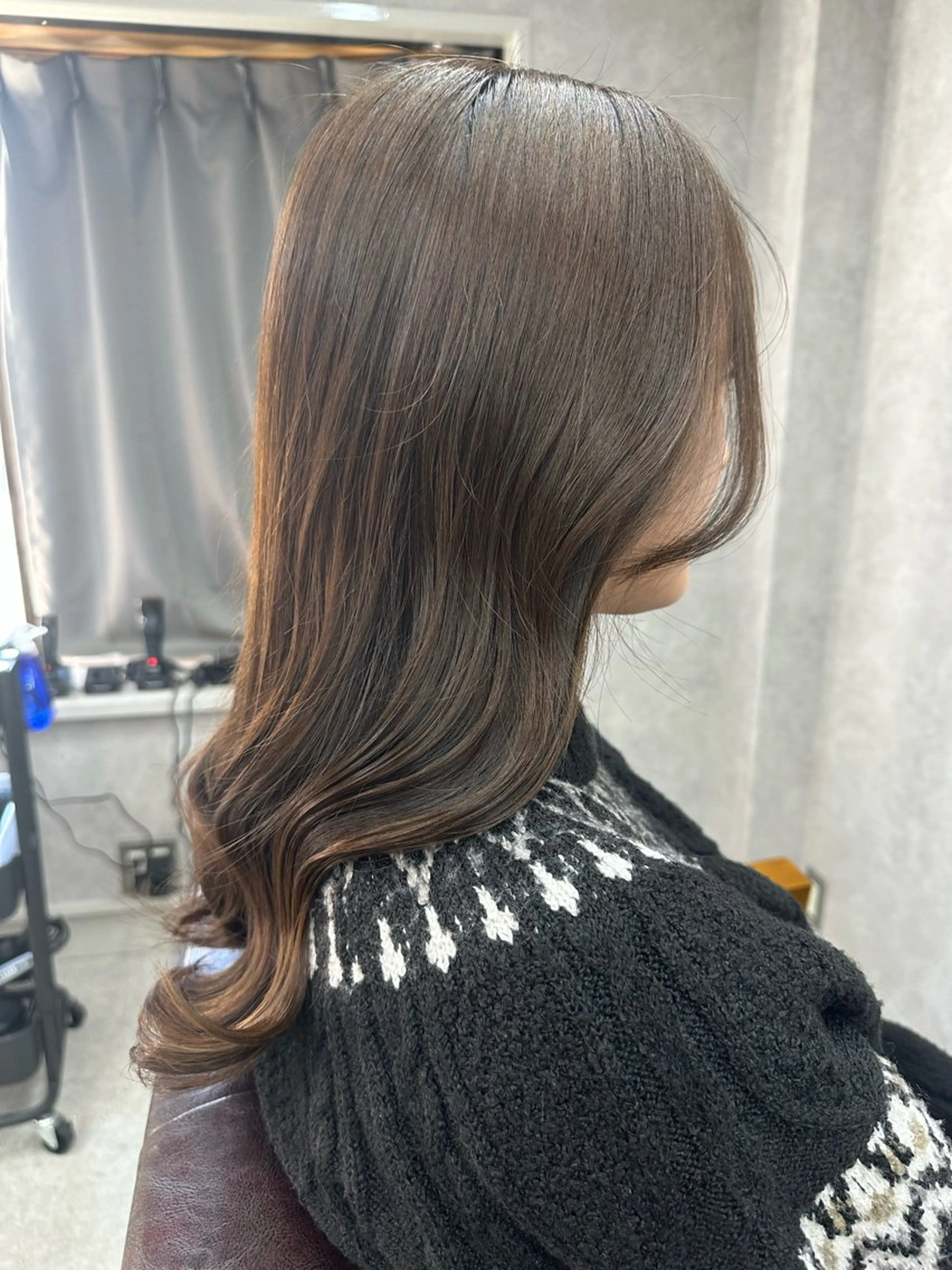 ロング カラー カット ヘアカラー トリートメント Lien 深井店のヘアスタイル
