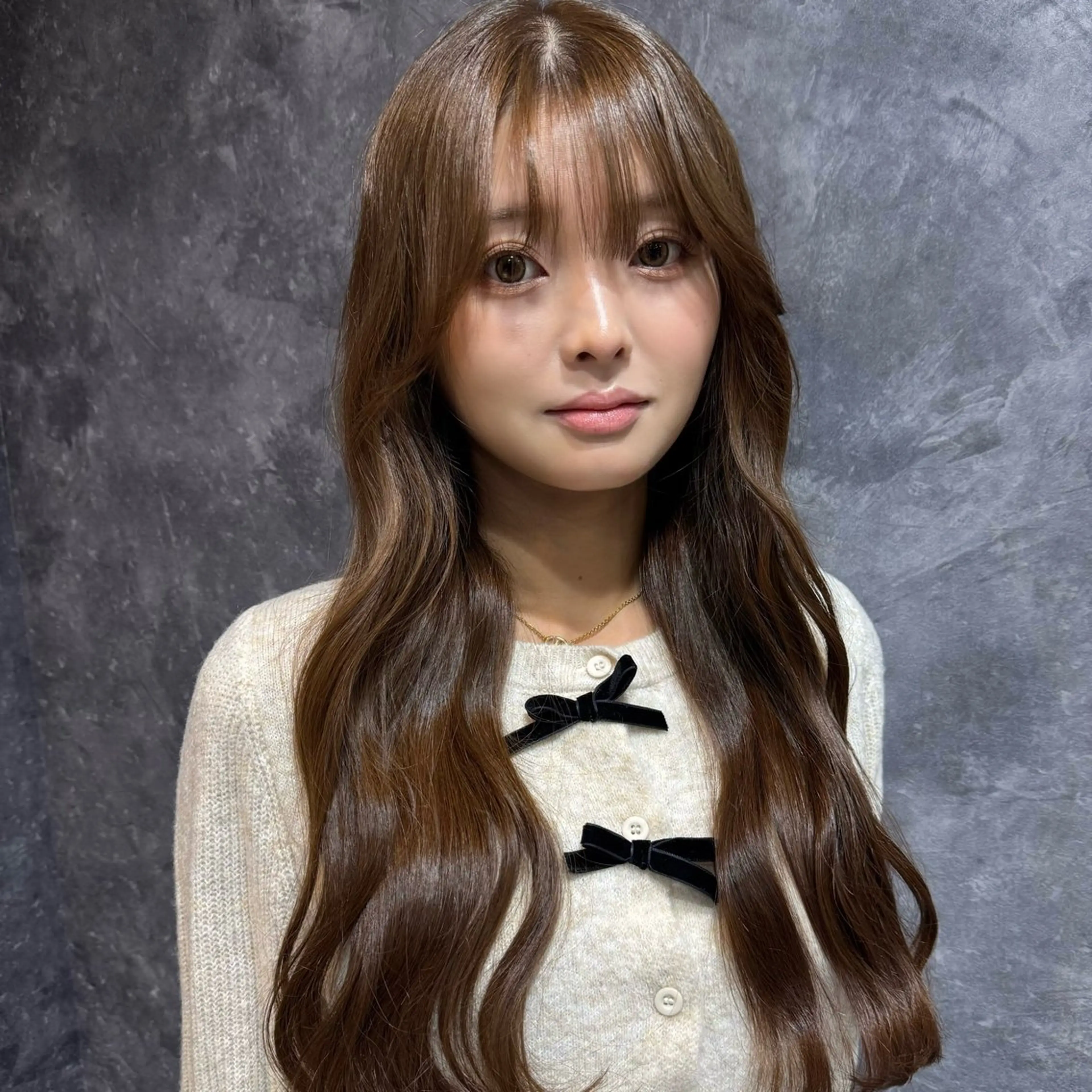 【👩🏻 レディース限定 👩🏻】 前髪カット✂️+ワンカラー🌼+水素トリートメント💎の写真