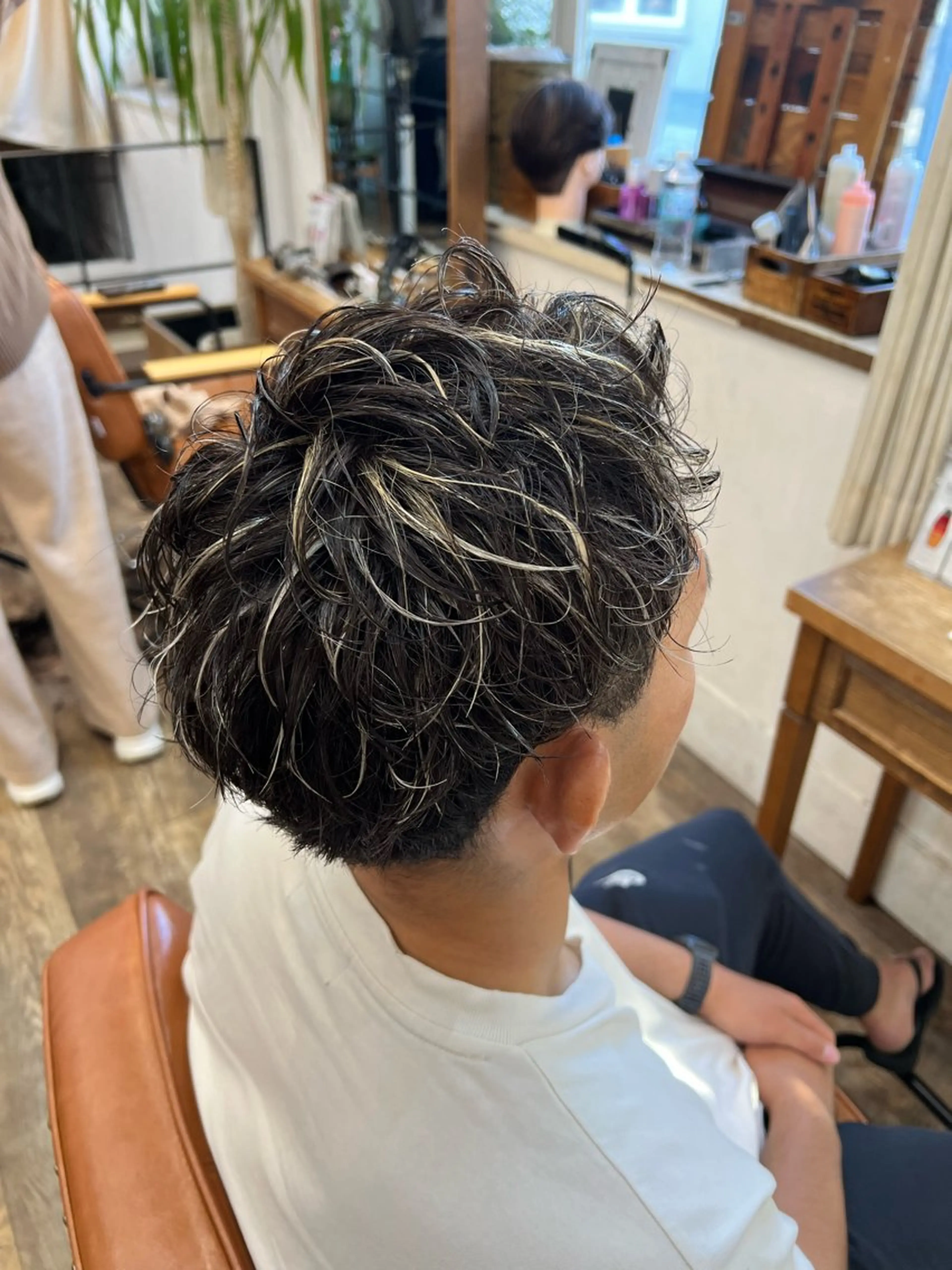 メンズ メンズハイライト ヘアカラー 艶髪✨縮毛矯正 🫧Airi🫧のヘアスタイル