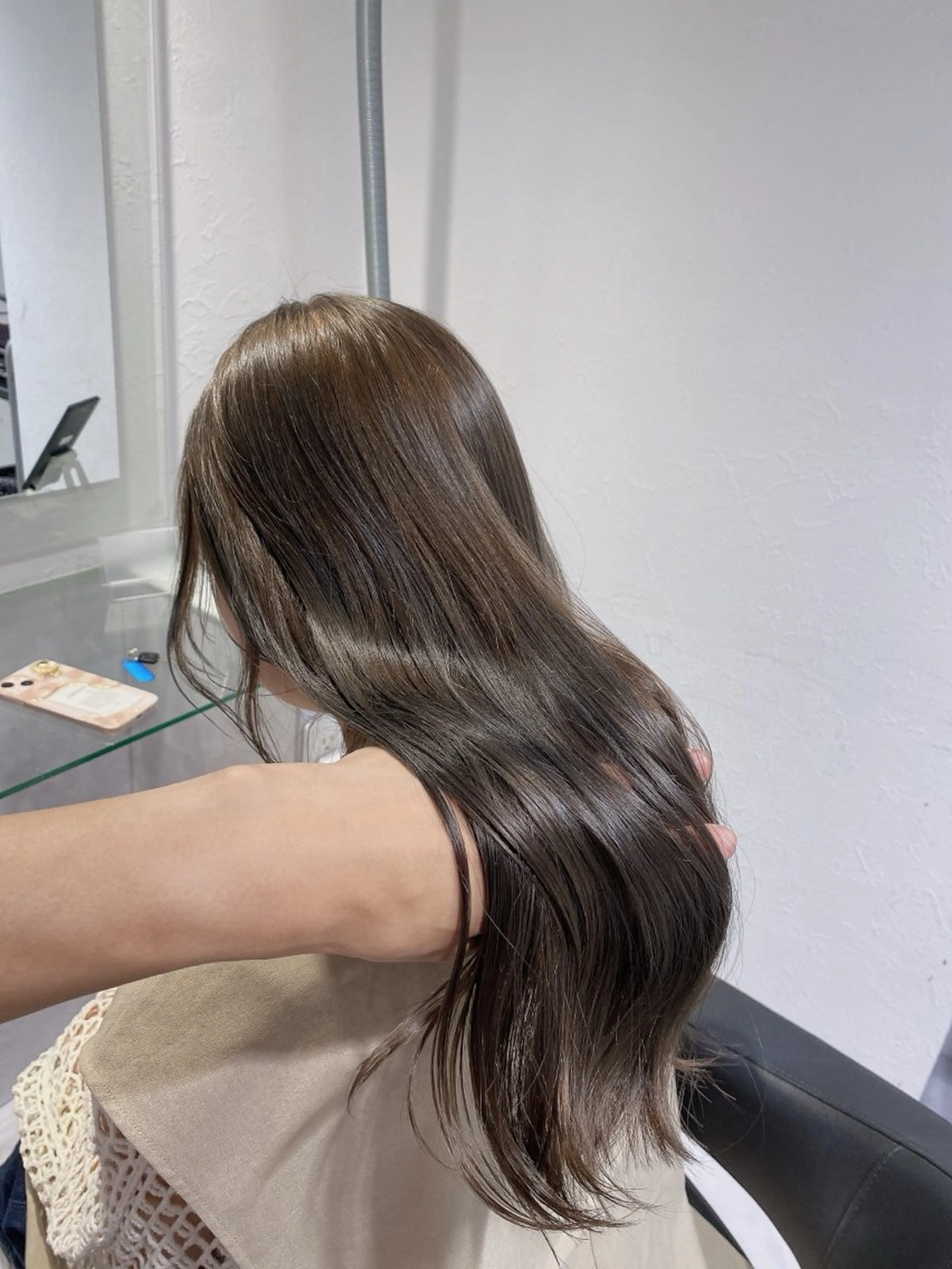 セミロング カラー ヘアカラー レイヤー✂︎赤み消し 髪質改善/井上健太のヘアスタイル