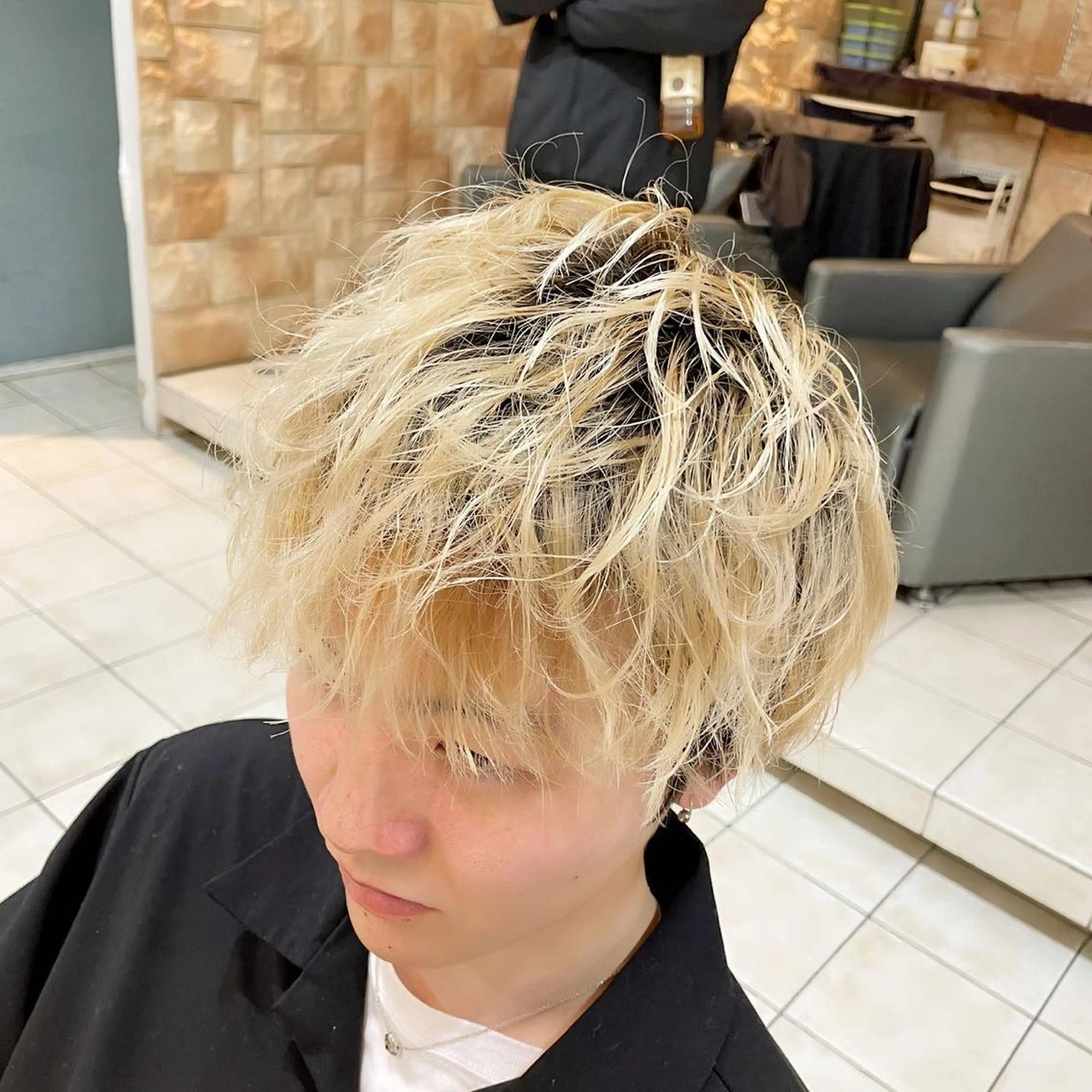 ショート パーマ メンズ シャドウパーマ/縦落 ちパーマ 大久保拓実のヘアスタイル