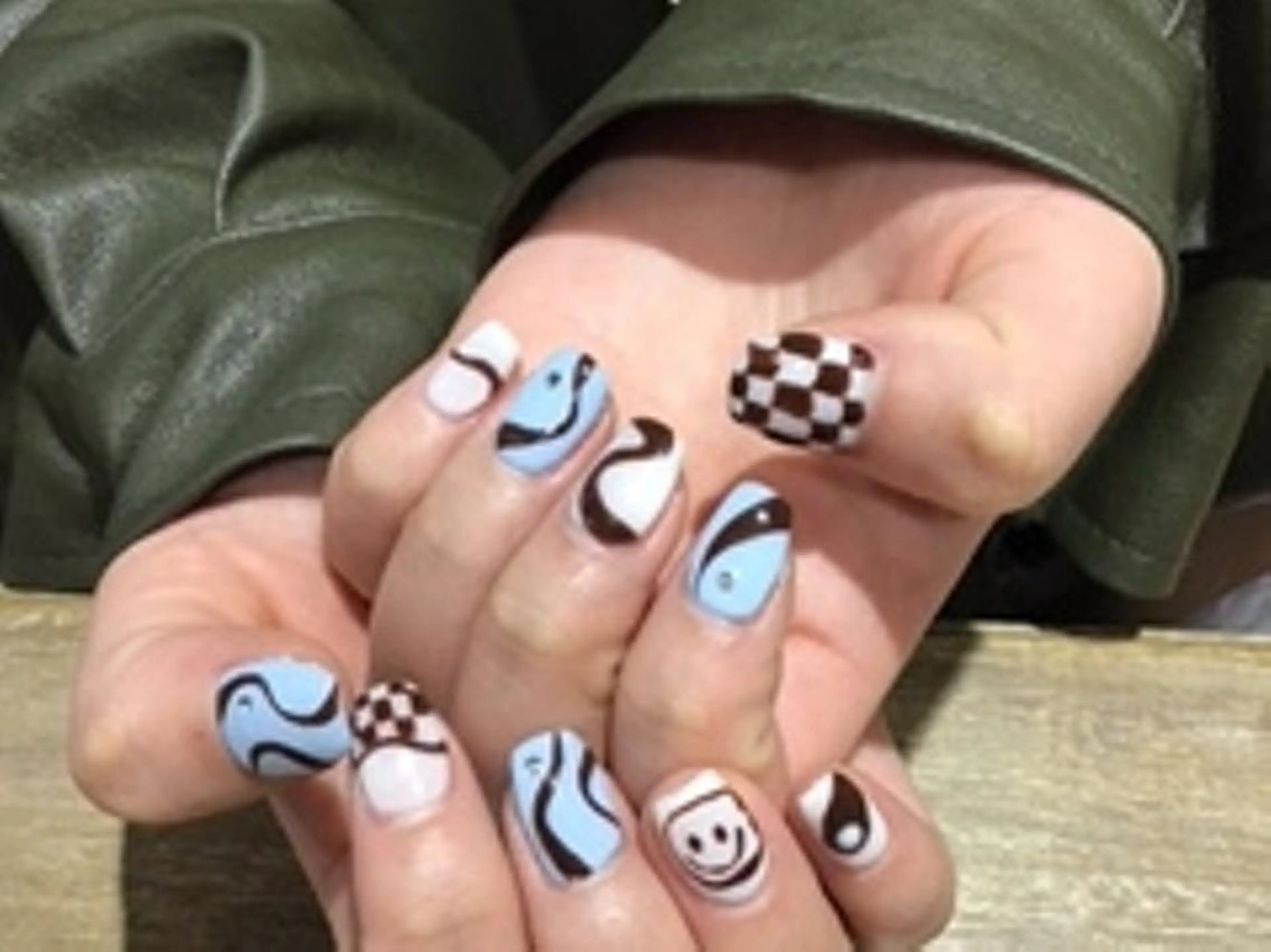 ネイル 八木 香澄のネイルデザイン