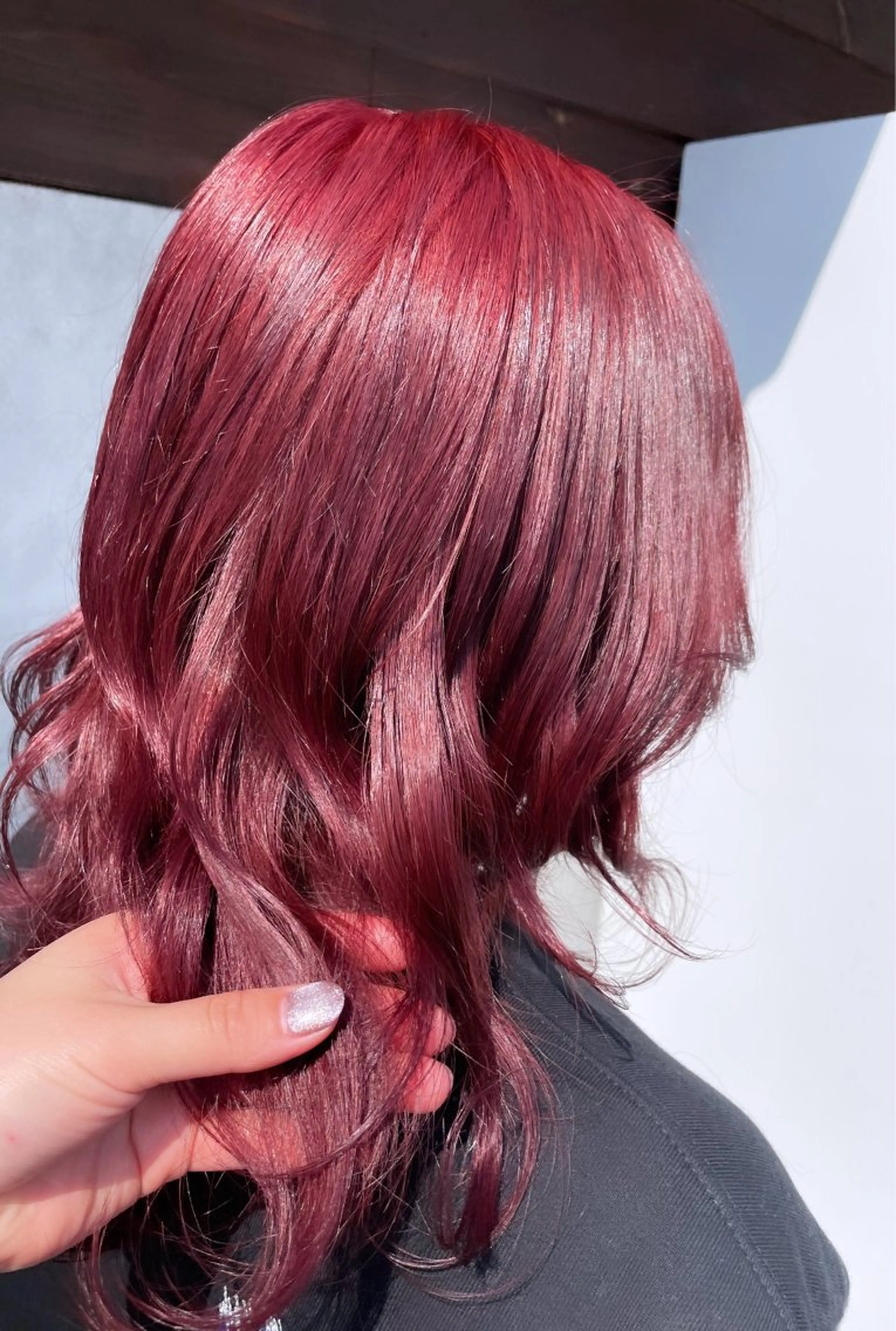 ミディアム カラー ハイレイヤー レイヤーカット ayaka |トレンドヘアのヘアスタイル