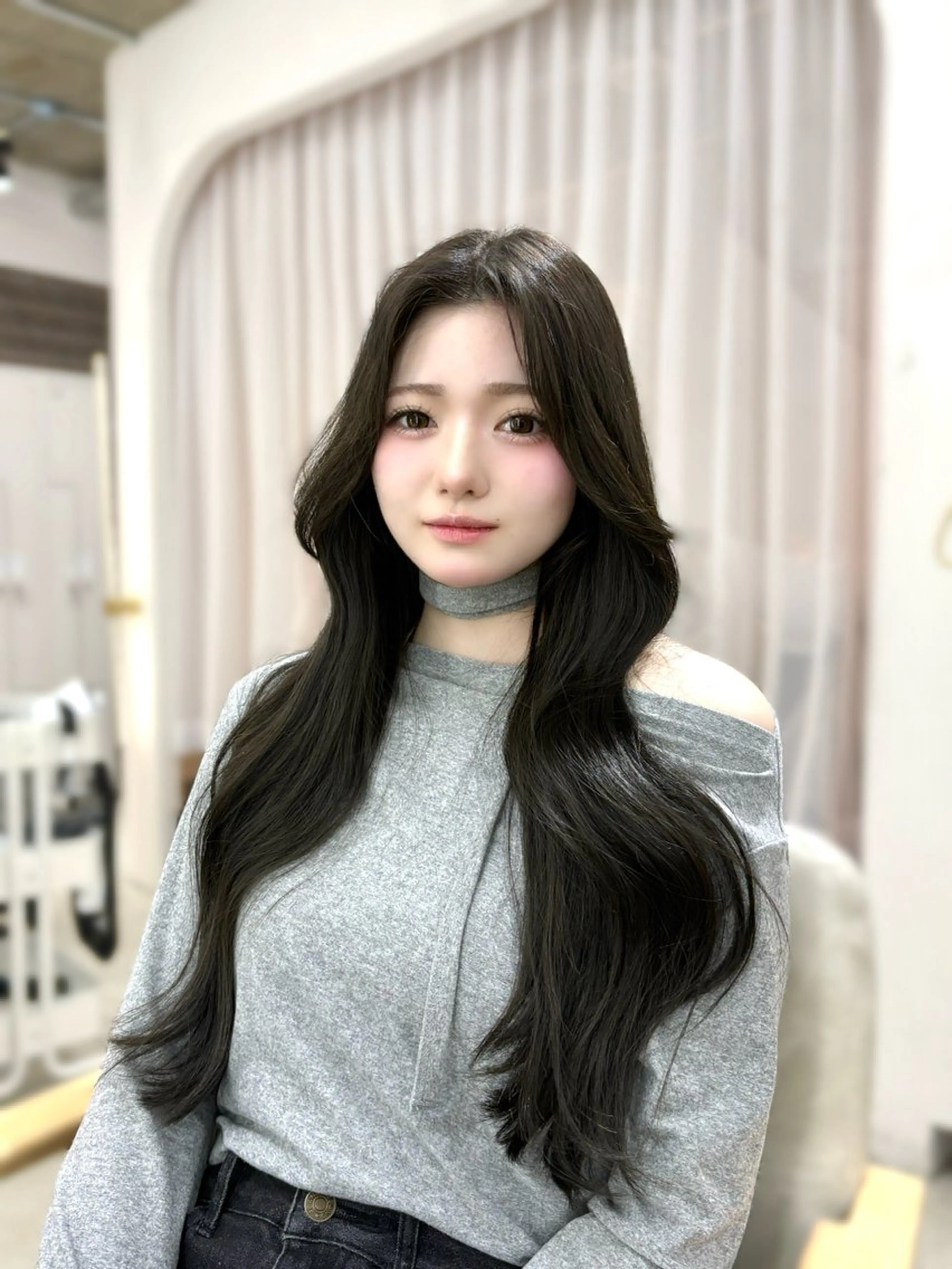 ロング ヘアアレンジ Miu🤍透明感カラ ー🫧ショートカットのヘアスタイル