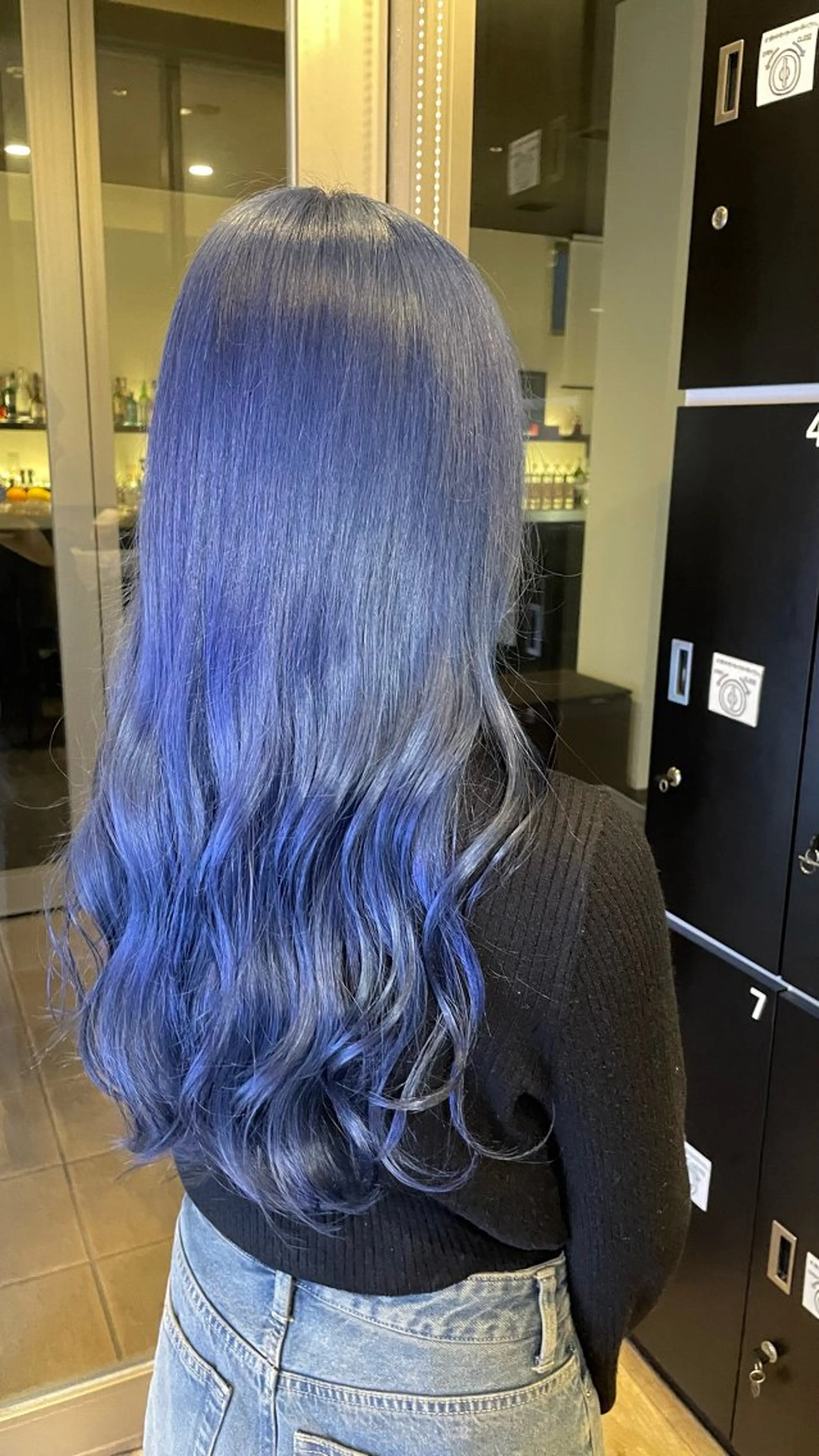 ロング カラー ブリーチ/髪質改善/ ハイトーン/暖色のヘアスタイル