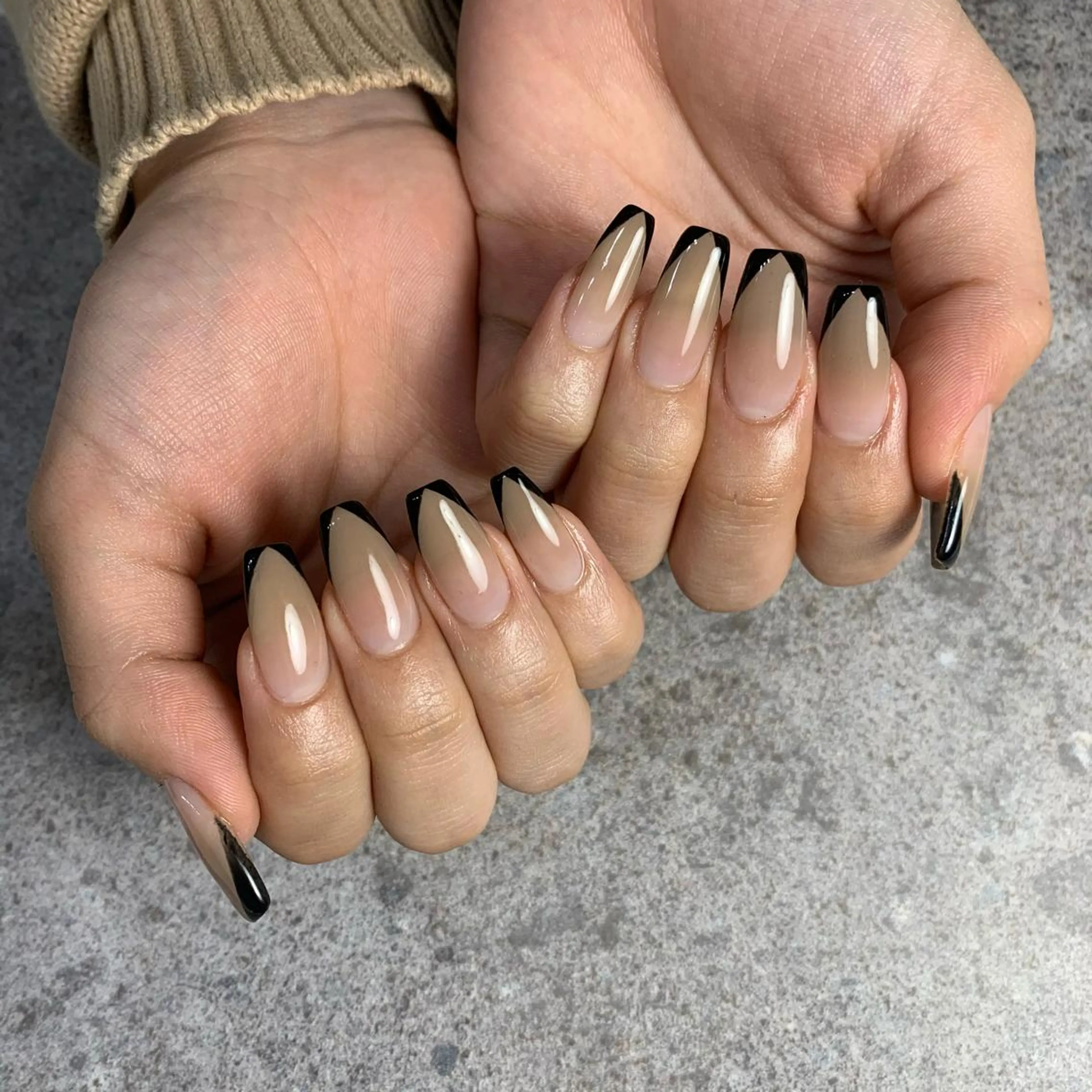 ネイル フレンチネイル ハンドネイル NAILROOM ekolu所属・近藤 穂乃果のネイルデザイン