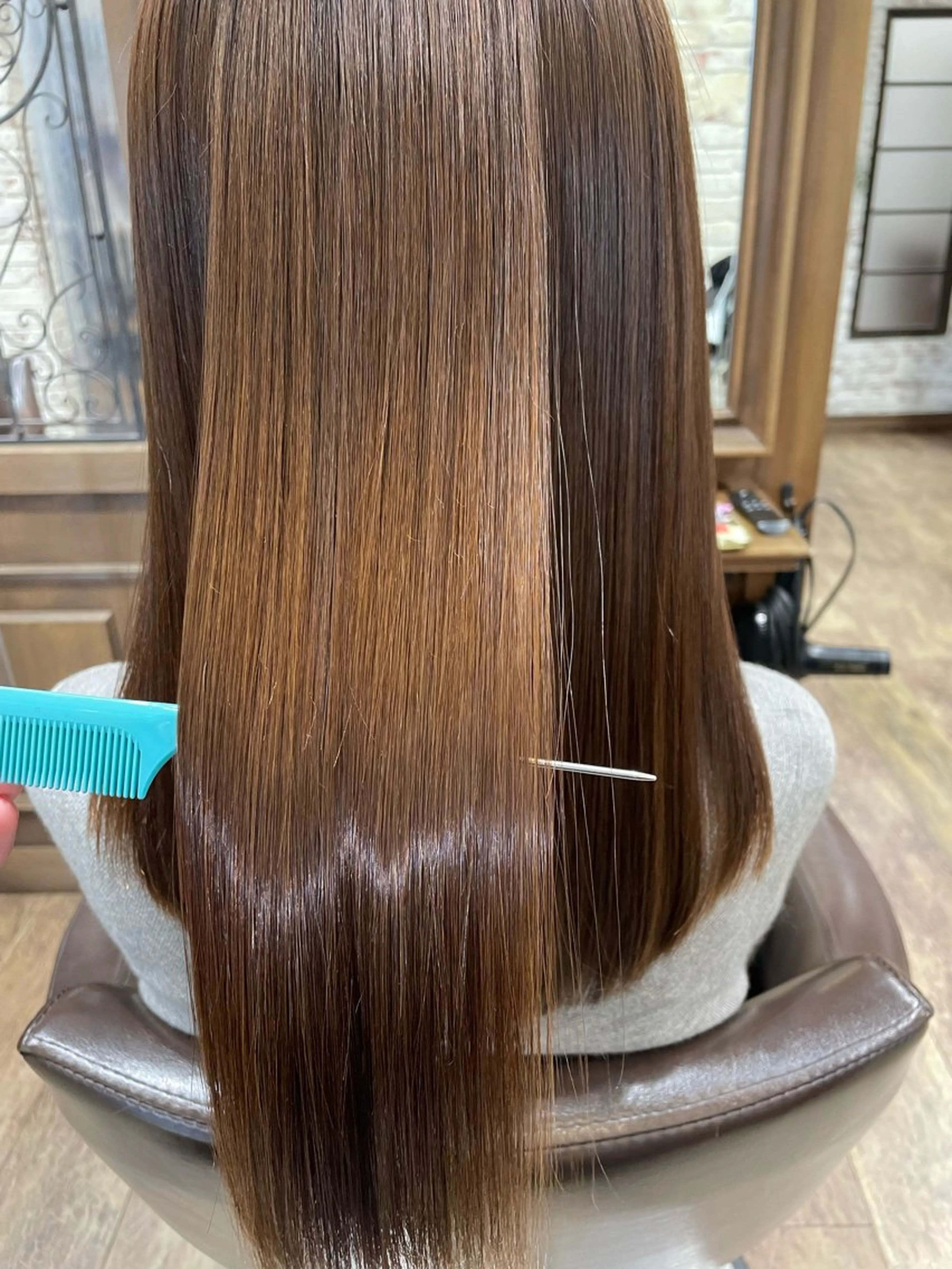 セミロング カット 縮毛矯正 トリートメント Shutter RYOのヘアスタイル