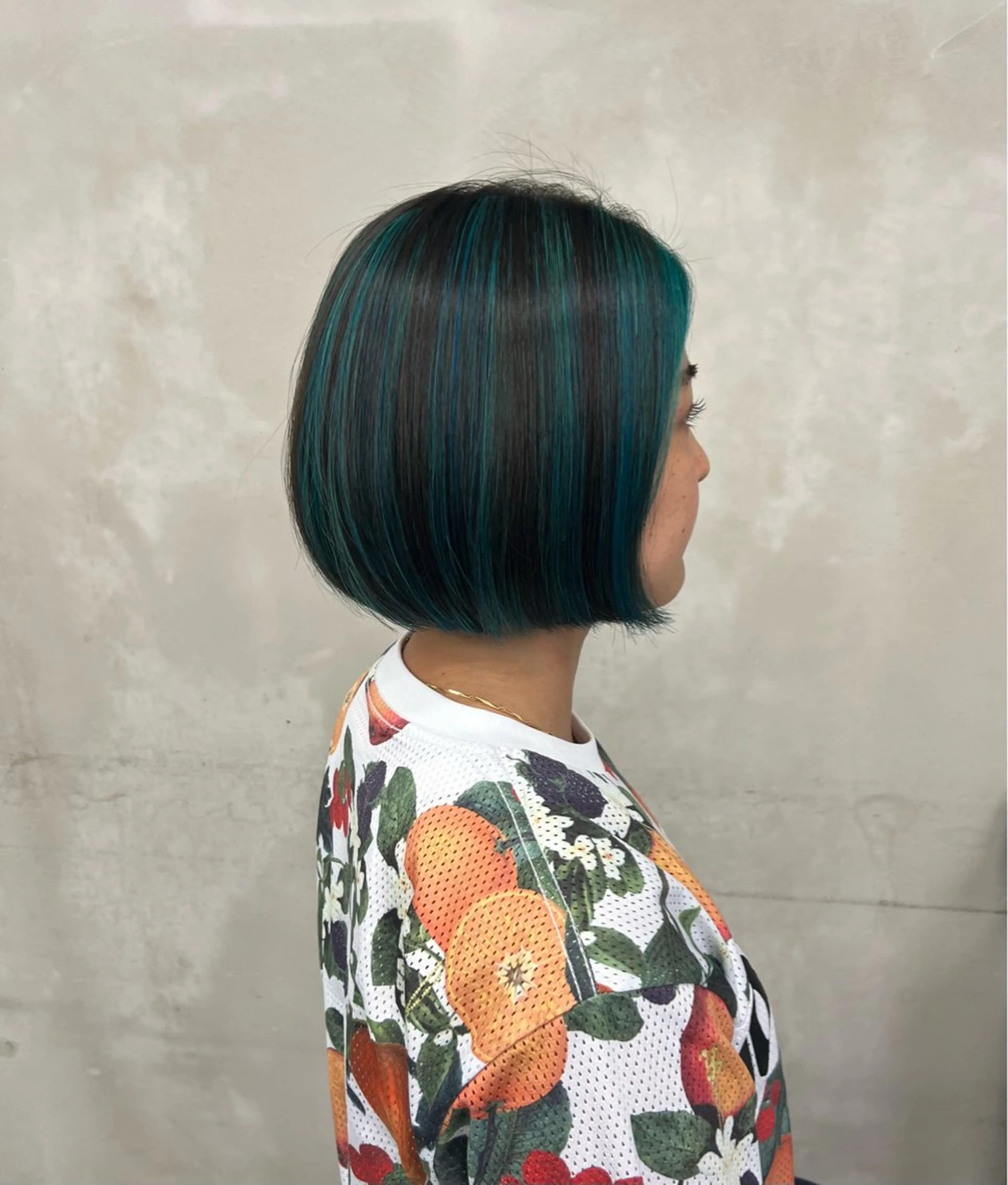 ミディアム ボブ ハイライト ヘアカラー トリートメント ハイライト/白髪ぼか し/臼田さりな🌹のヘアスタイル