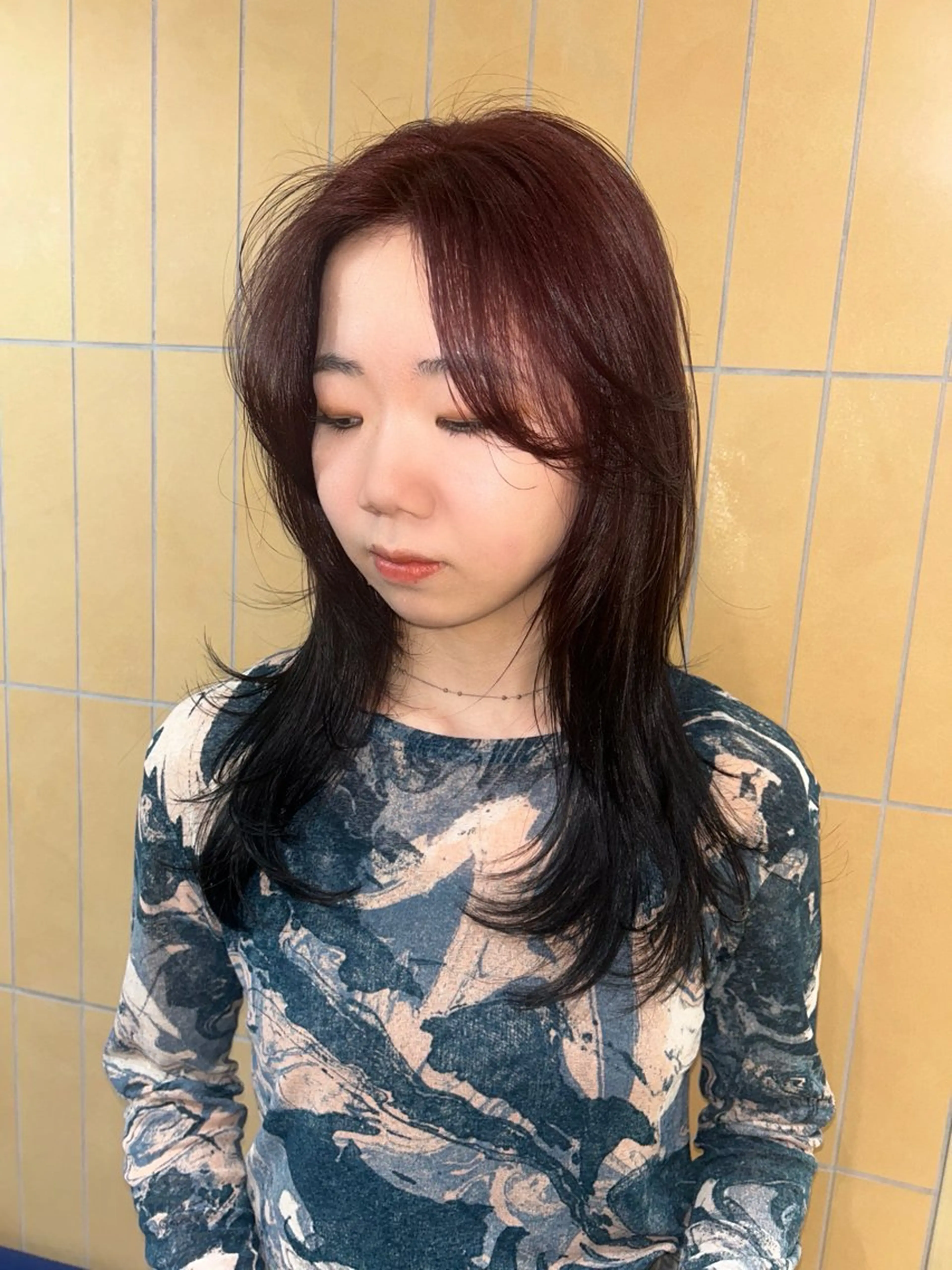 セミロング カラー カット ヘアカラー トリートメント hen所属・心斎橋/レイヤー/ ブリーチ/モエのヘアスタイル