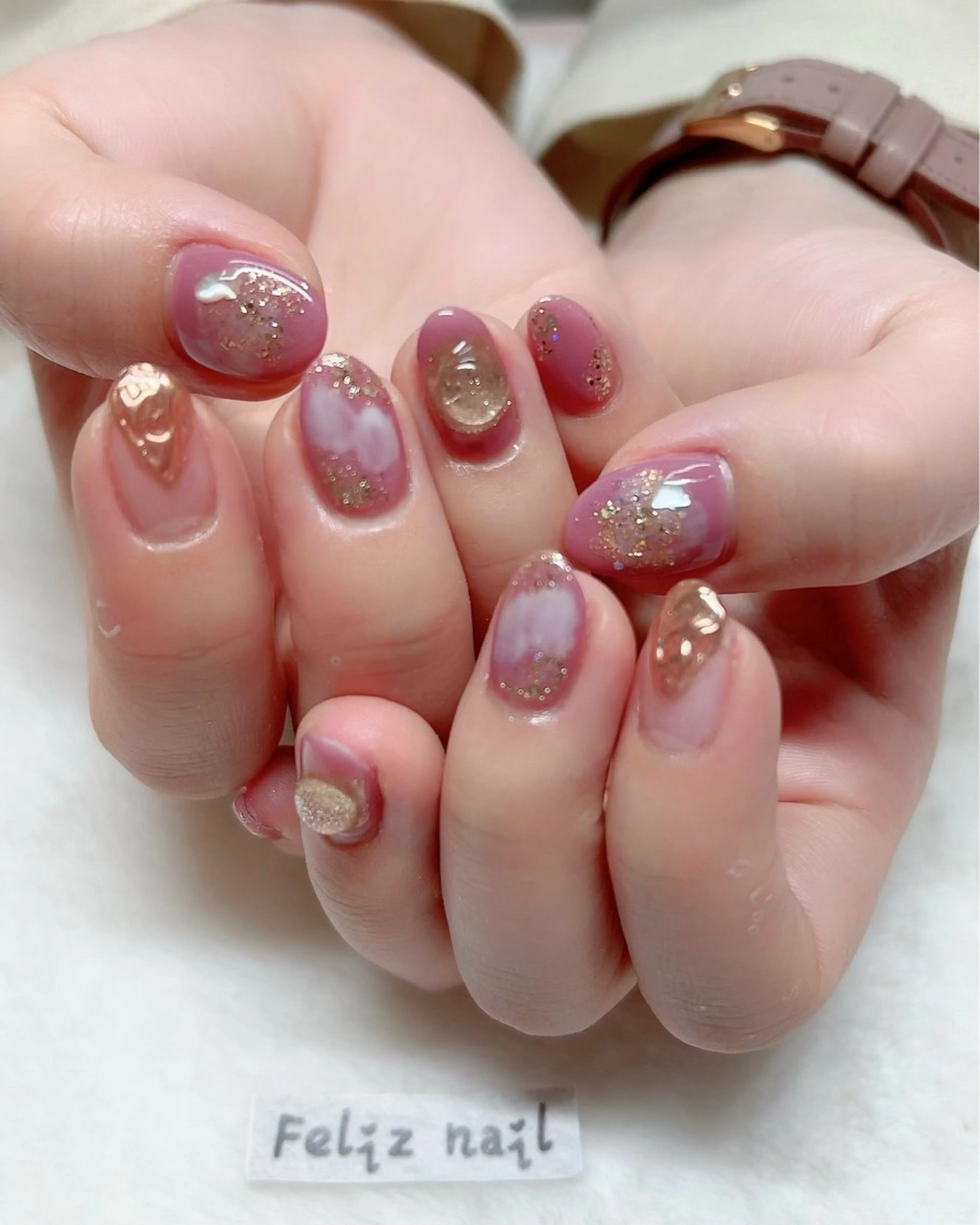 ネイル ジェルネイル キラキラネイル ニュアンスネイル オフィスネイル パラジェル ユキカ （ネイリスト）のネイルデザイン