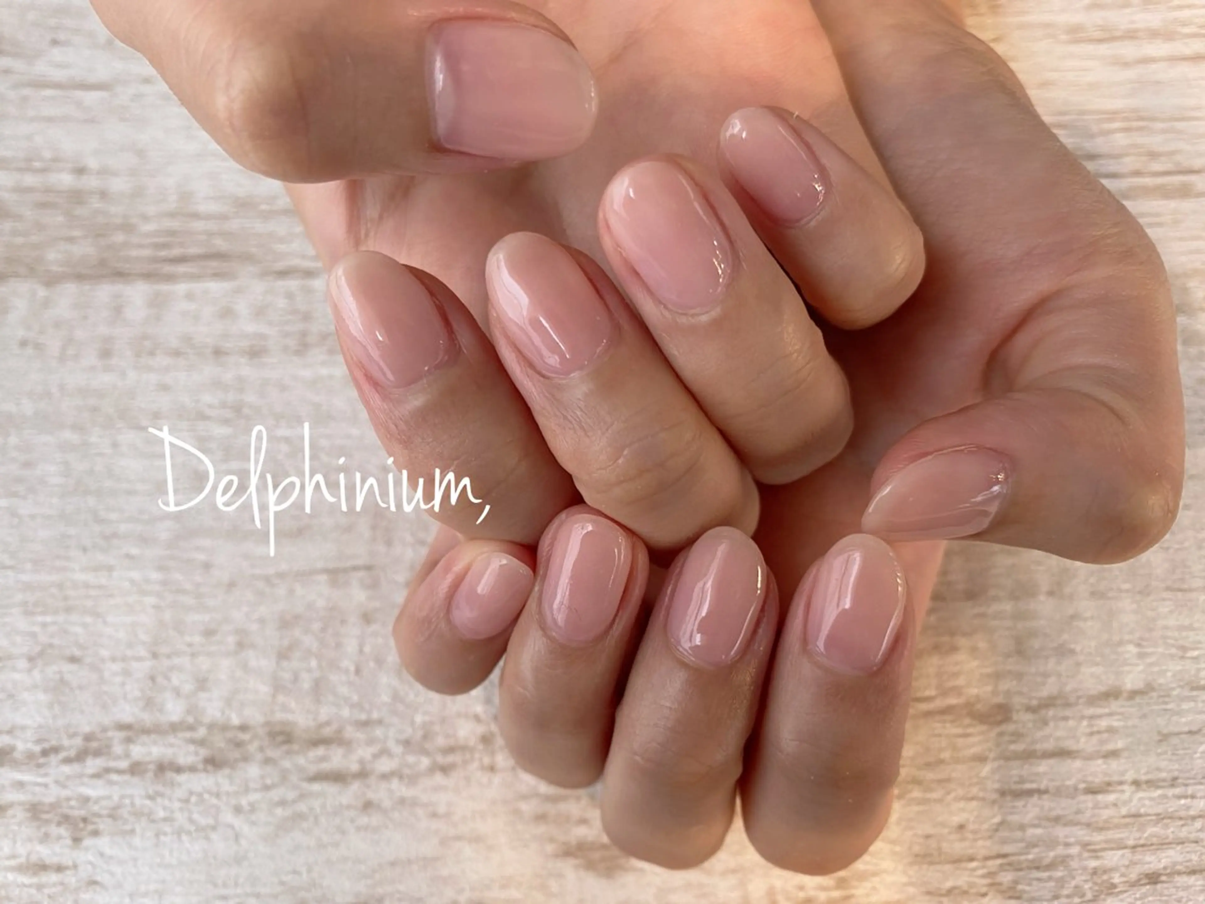 ネイル シンプルネイル ハンドネイル 岡本 友恵のネイルデザイン