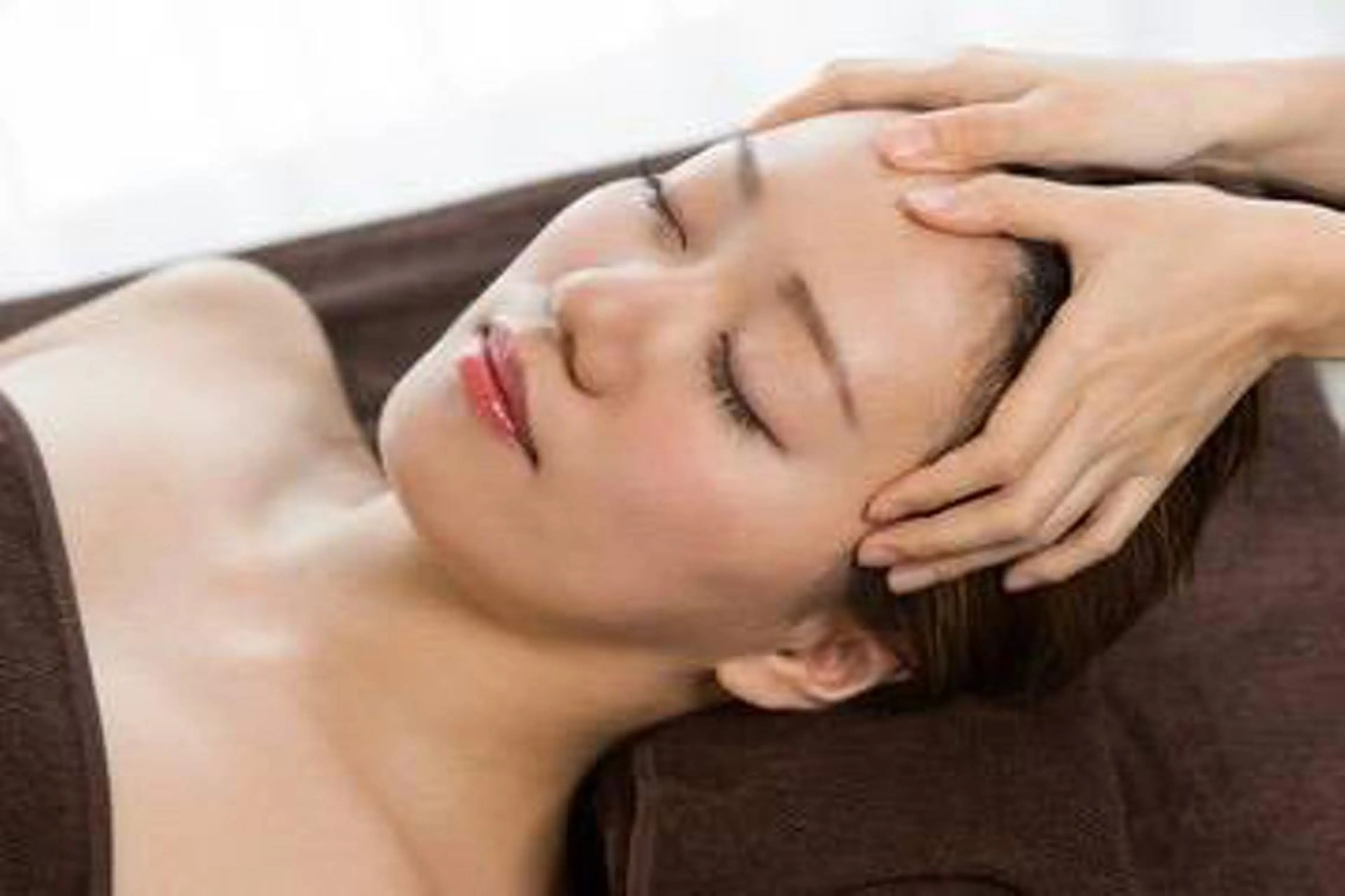 エステ リラク セントラル鍼灸院 Re:laxyのヘアスタイル