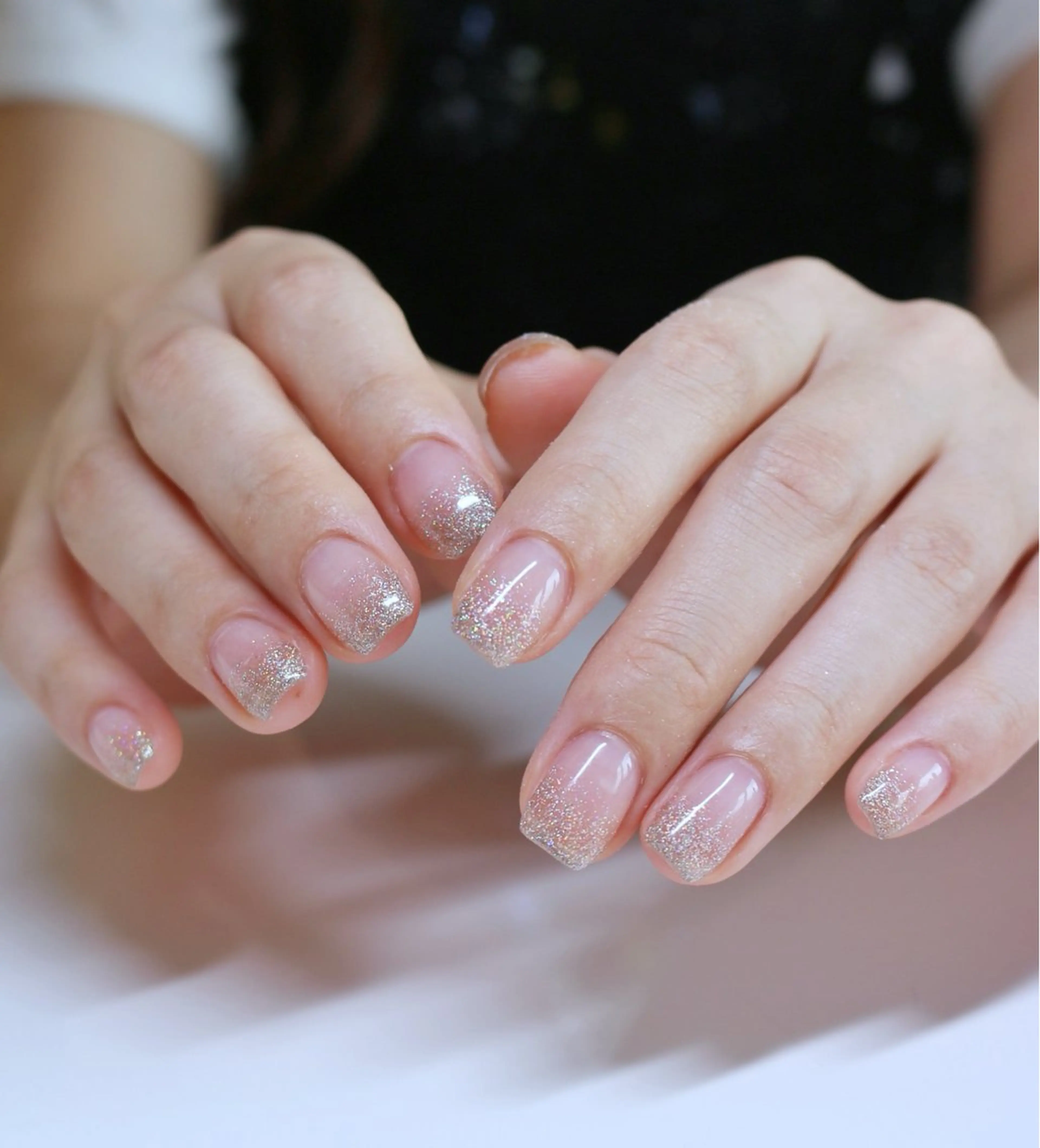 ネイル オーロラネイル グラデーション キラキラネイル 韓国ネイル ラメ(グリッター) ハンドネイル Baku Nailsのネイルデザイン